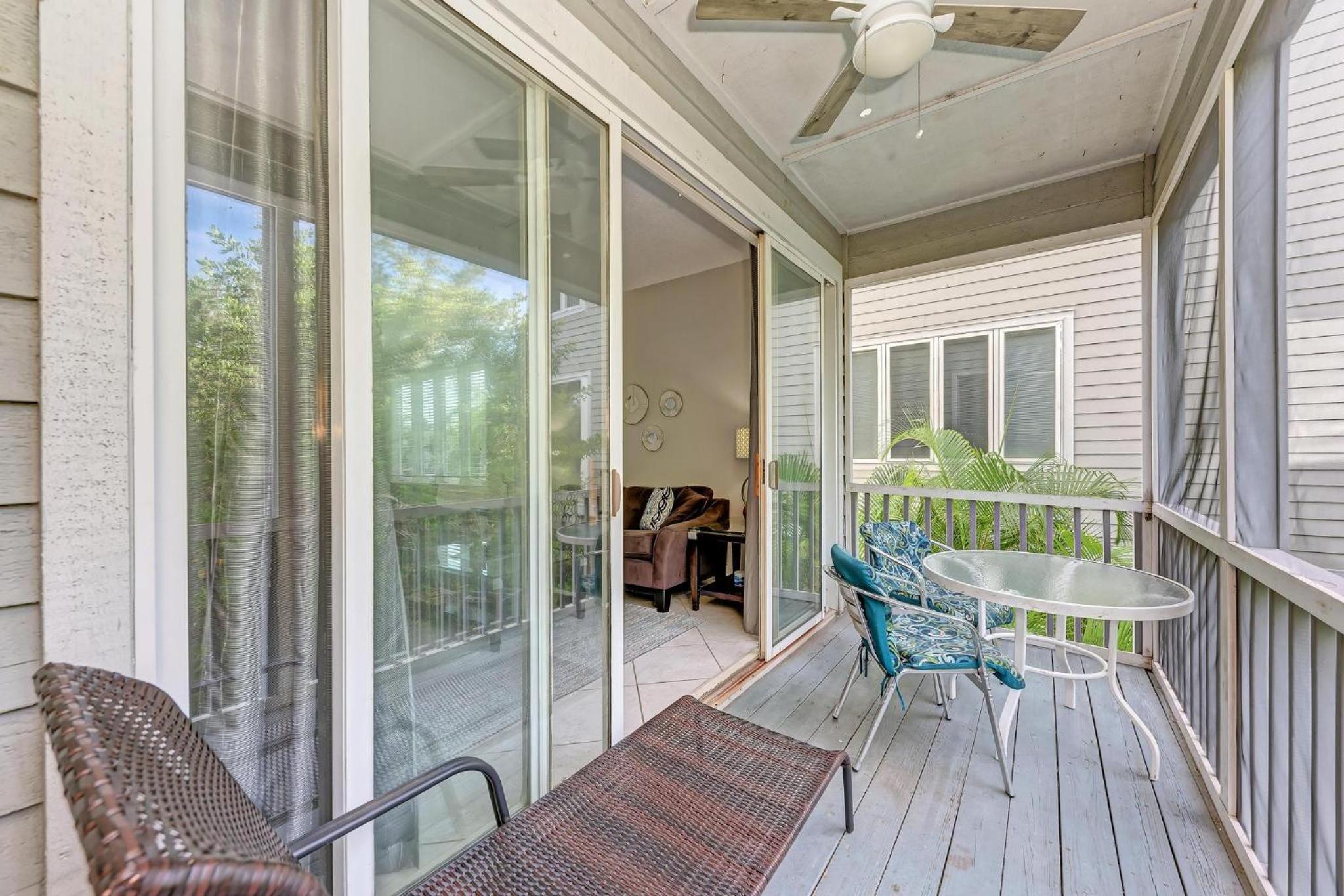 Longboat Key Cedars Beach House-Pet Friendly-2 Minute To The Beach - Property Image 70