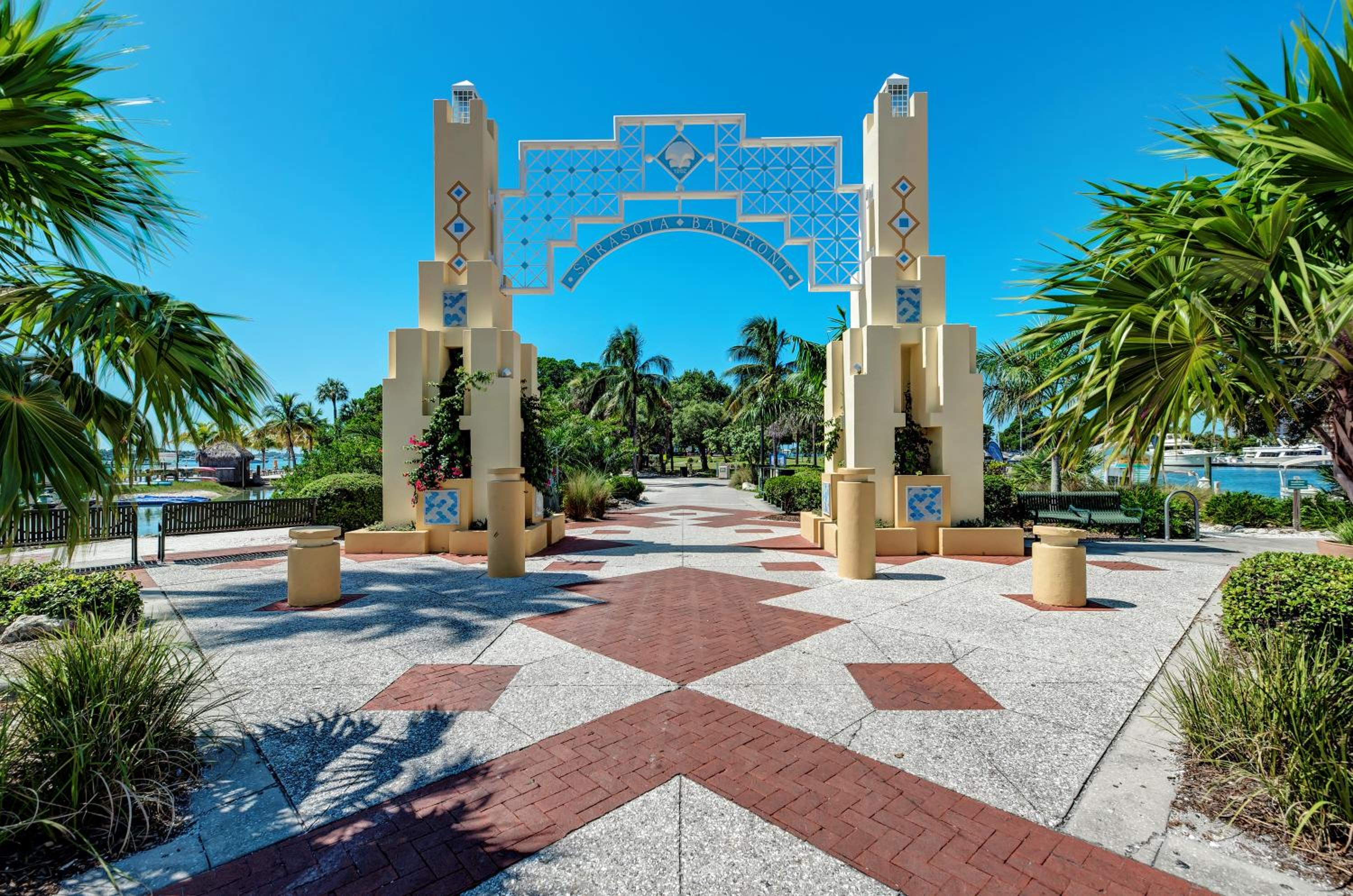 Longboat Key Cedars Beach House-Pet Friendly-2 Minute To The Beach - Property Image 89