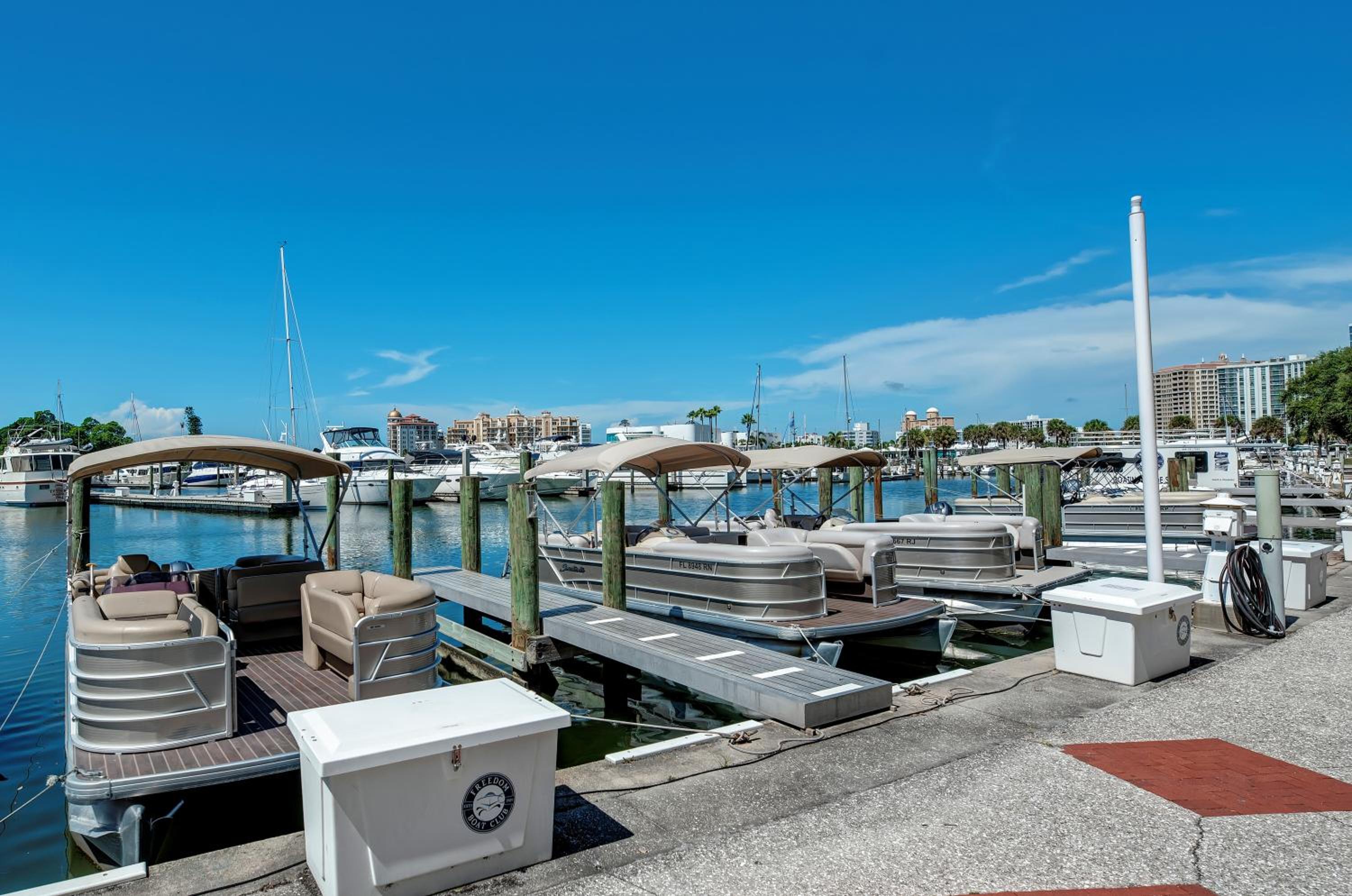 Longboat Key Cedars Beach House-Pet Friendly-2 Minute To The Beach - Property Image 91