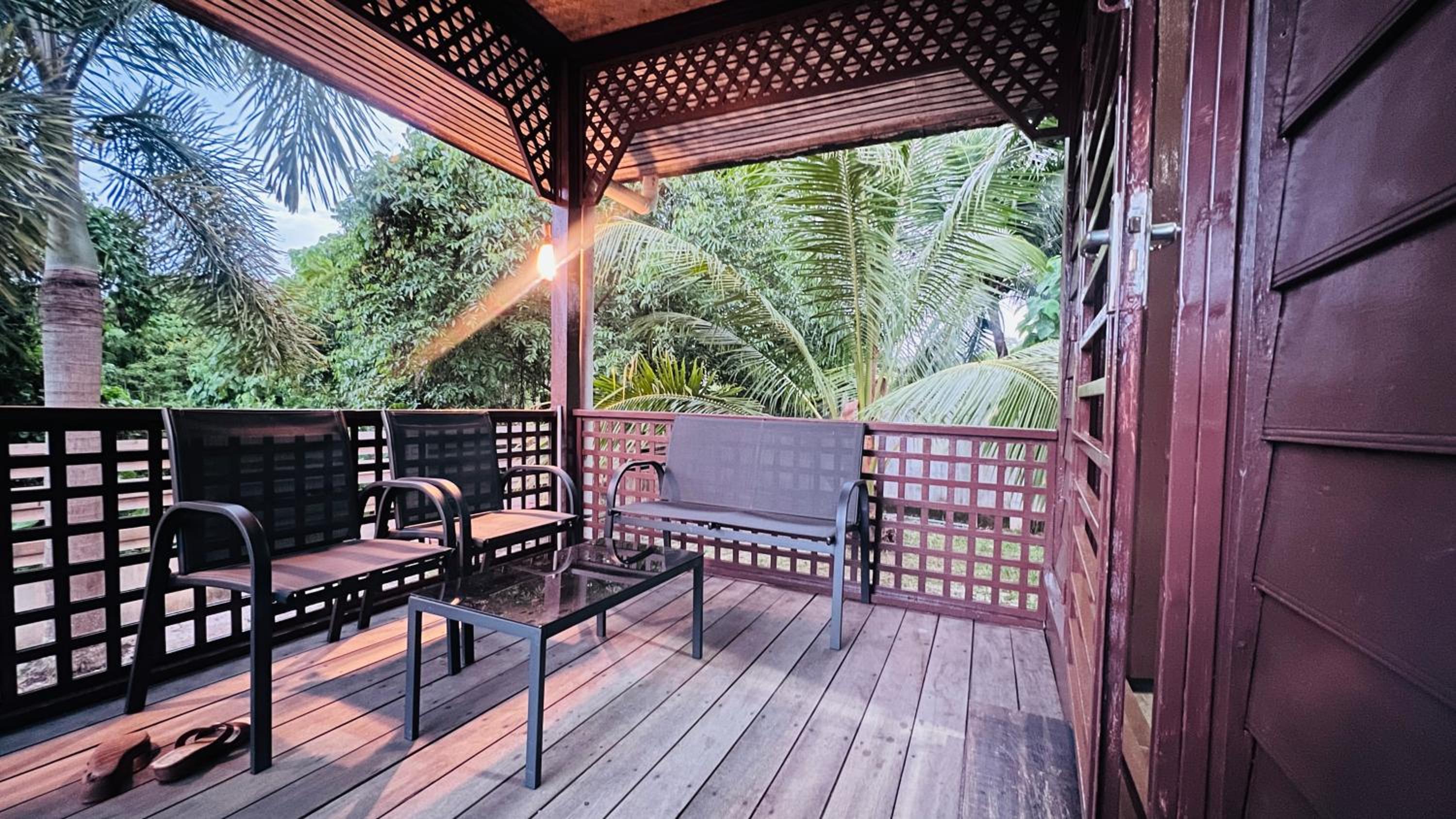 HERITAGE D'CENANG with Jacuzzi Spa photo 1