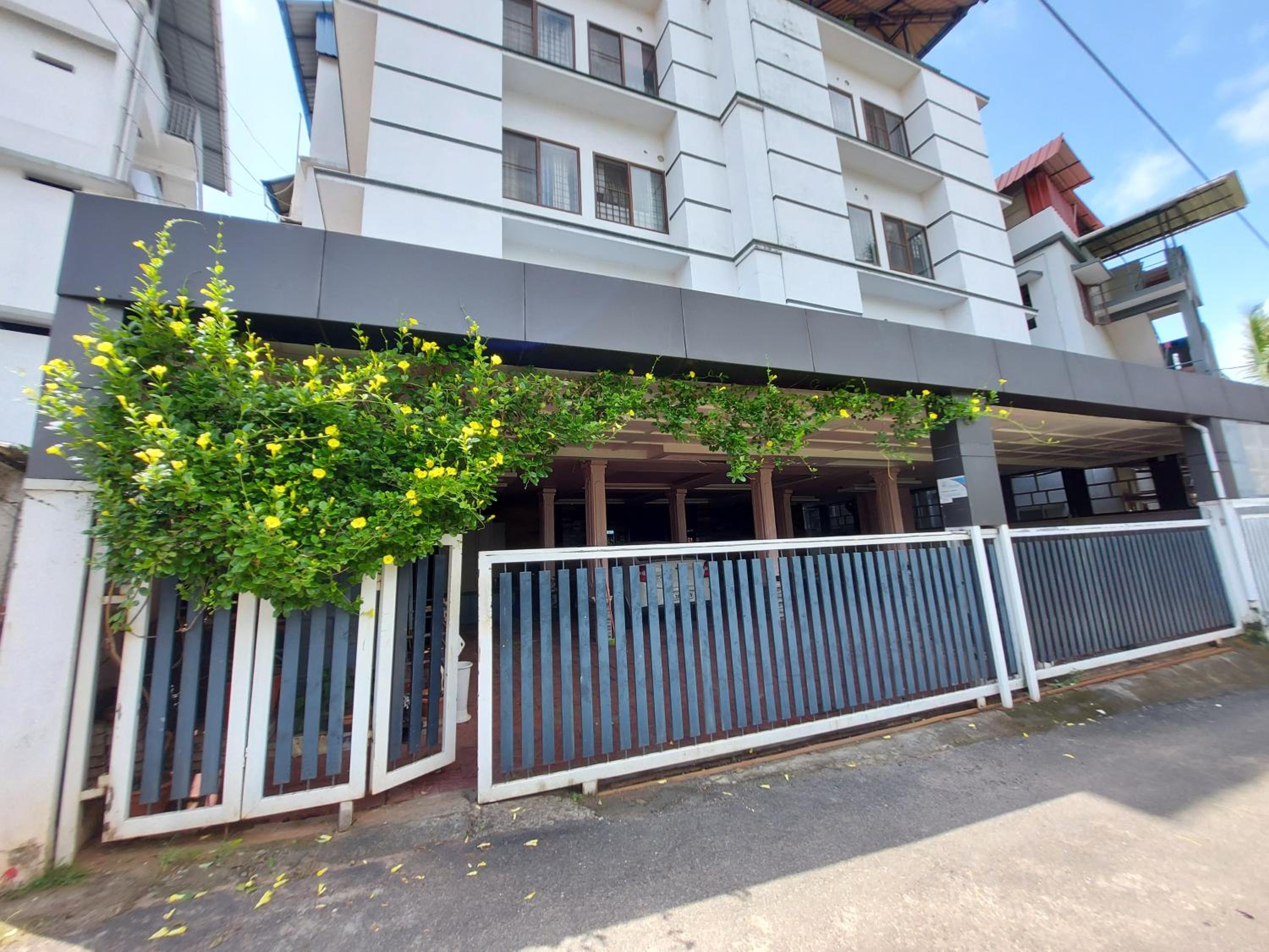 SHALOM RESIDENCY