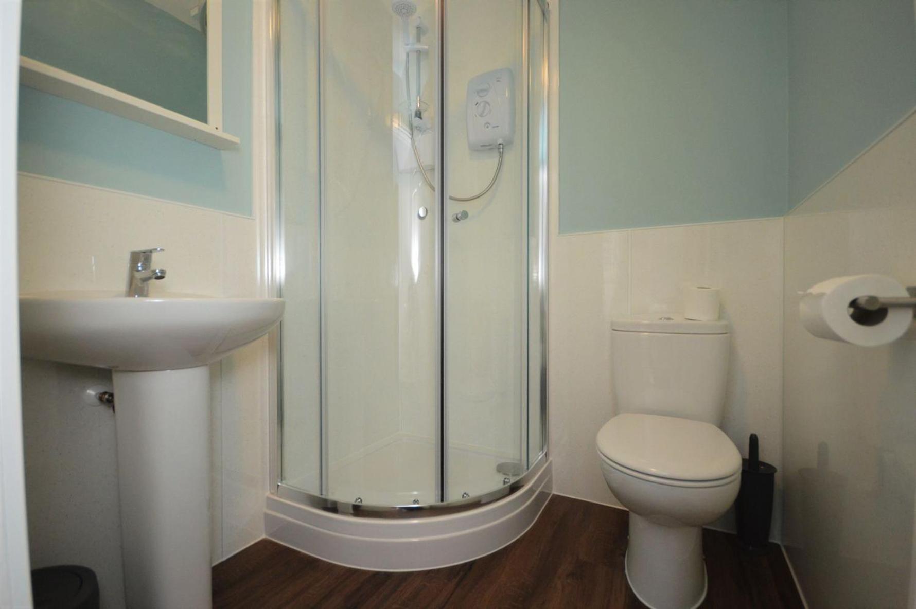 Dolphin Apartment