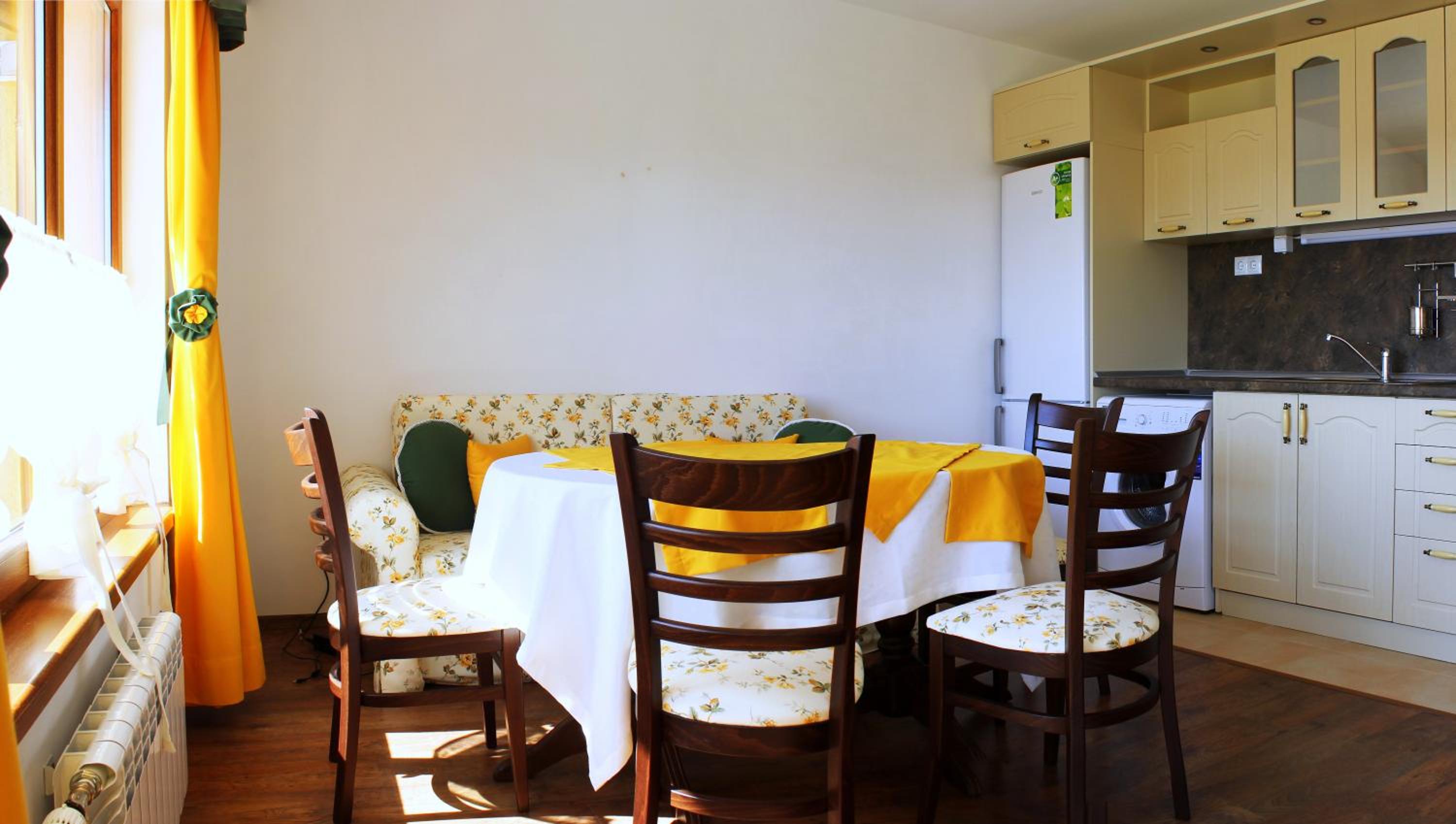 Guest House Arima