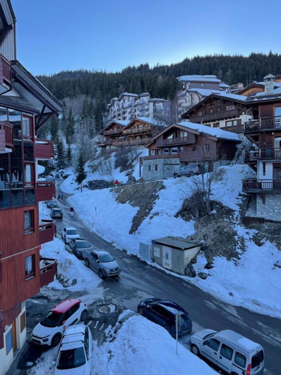Appartement La Tania 2 pièces garage dans chalet pied pistes