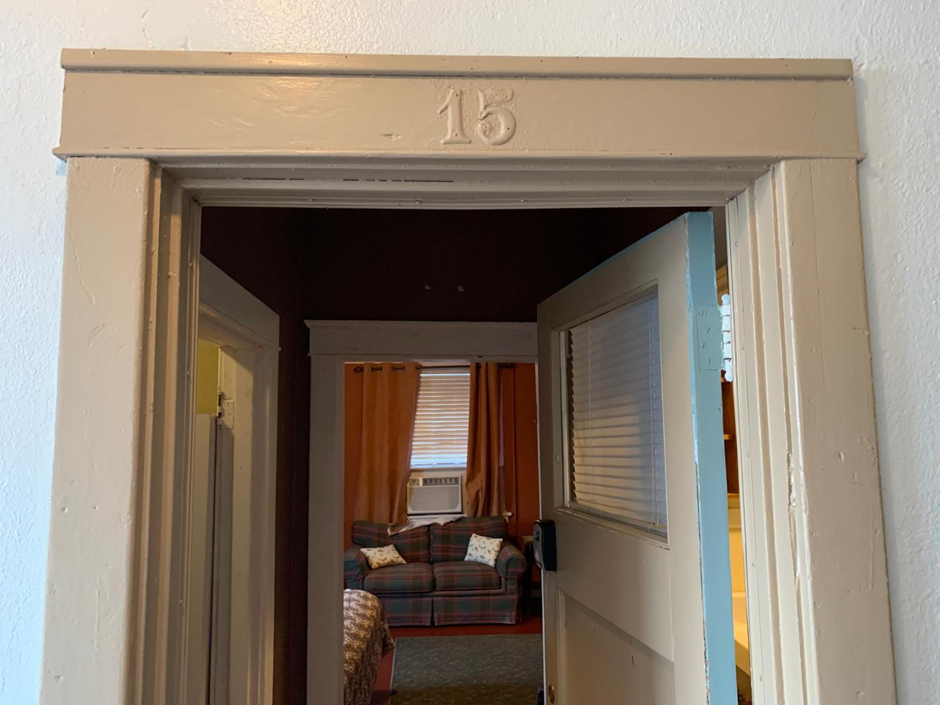 Photo 21