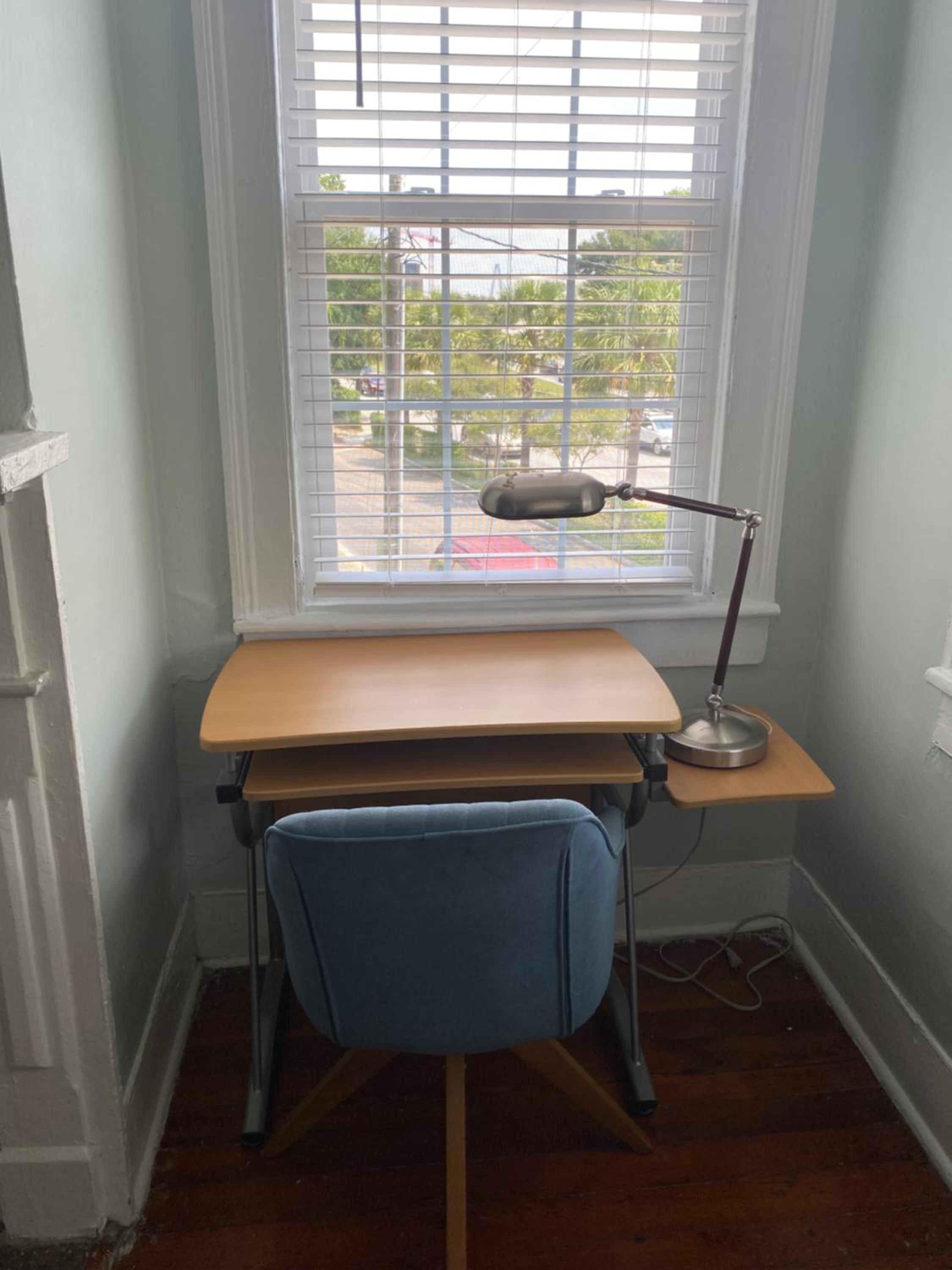 Lovely & Historical 3BR - Balcony - Central Location
