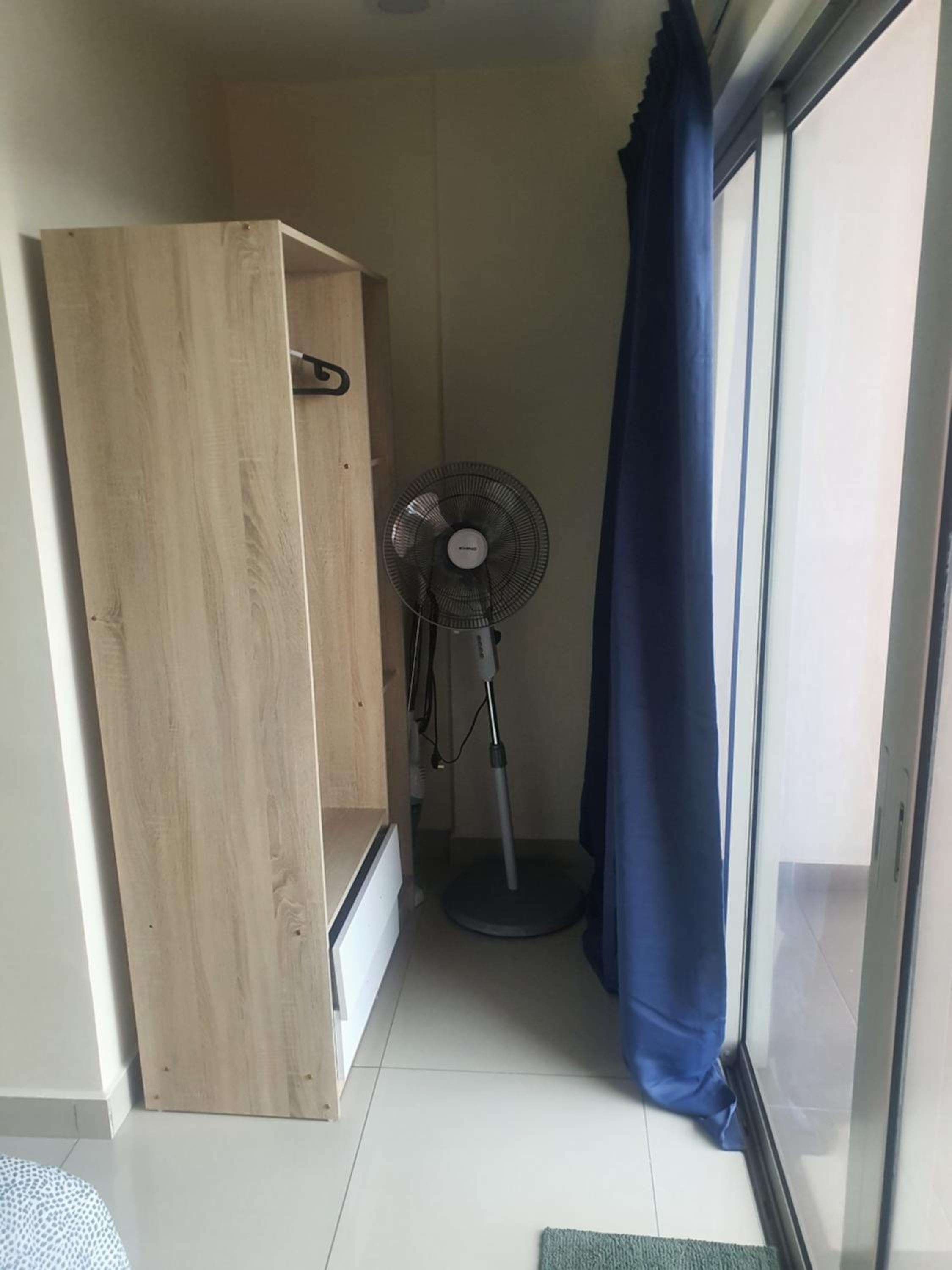 Lovely studio condo with balcony & pool @ Suria Jelutong, photo 17
