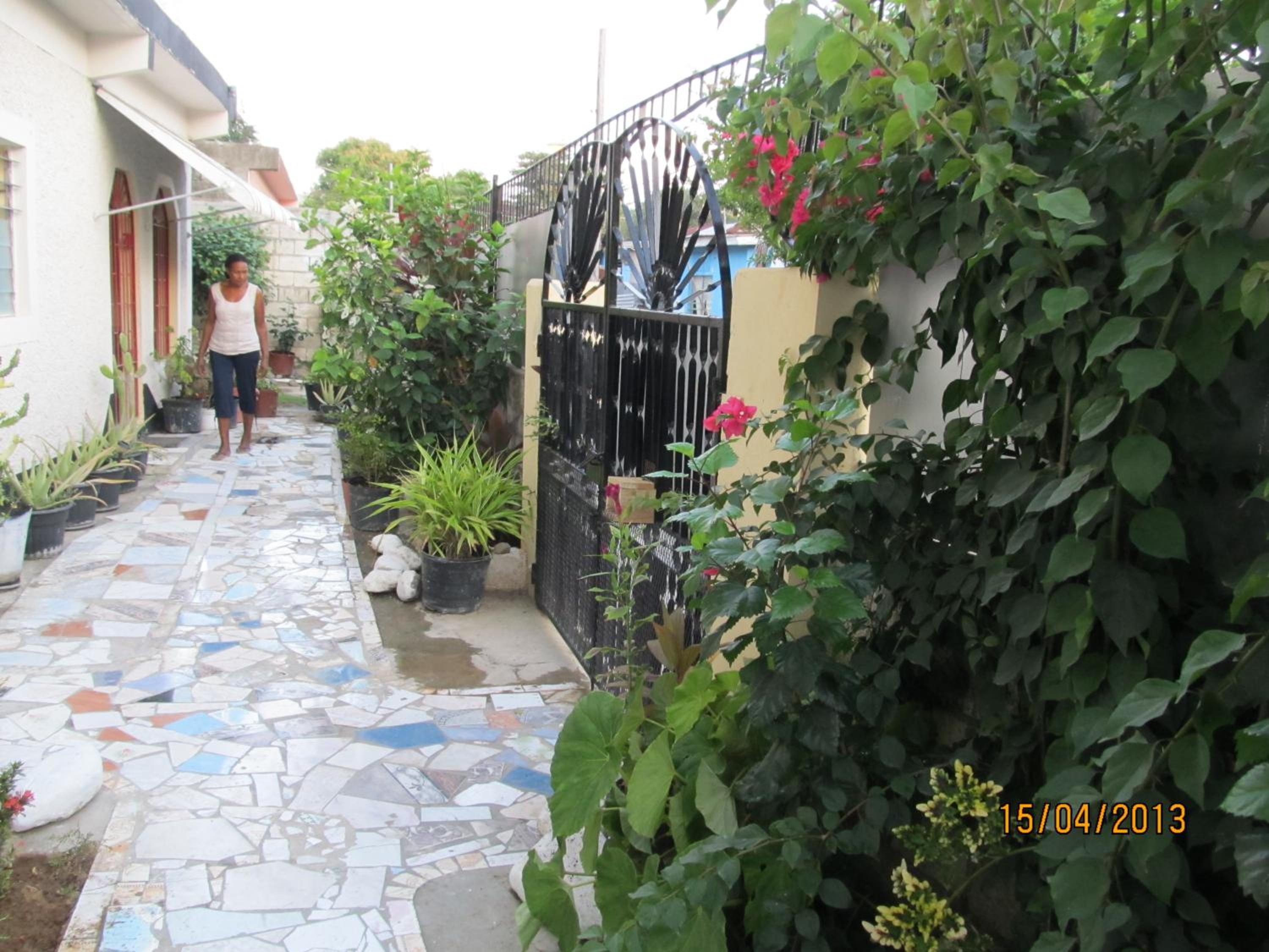 Photo 21
