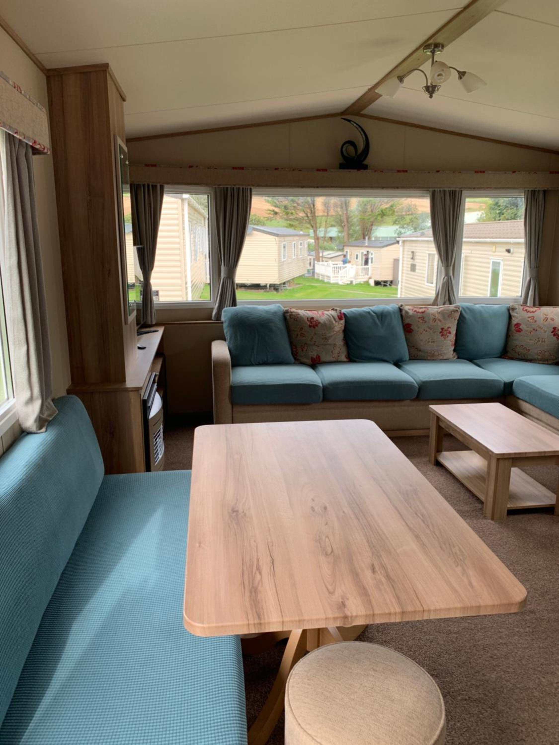 Newquay Bay Porth Caravan - 6 berth view 4