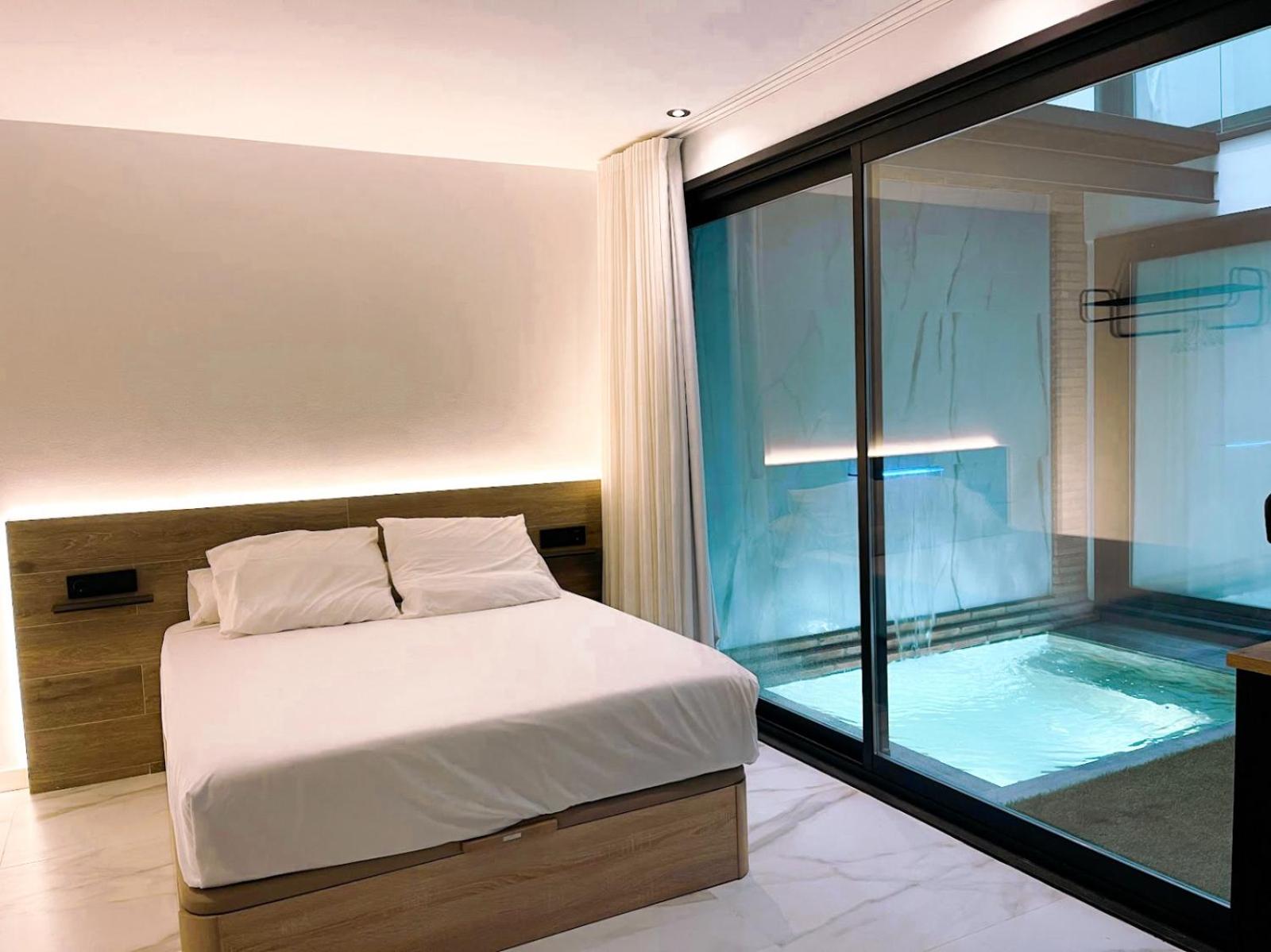 Apartamentos Turísticos Córdoba Boutique Con jacuzzi