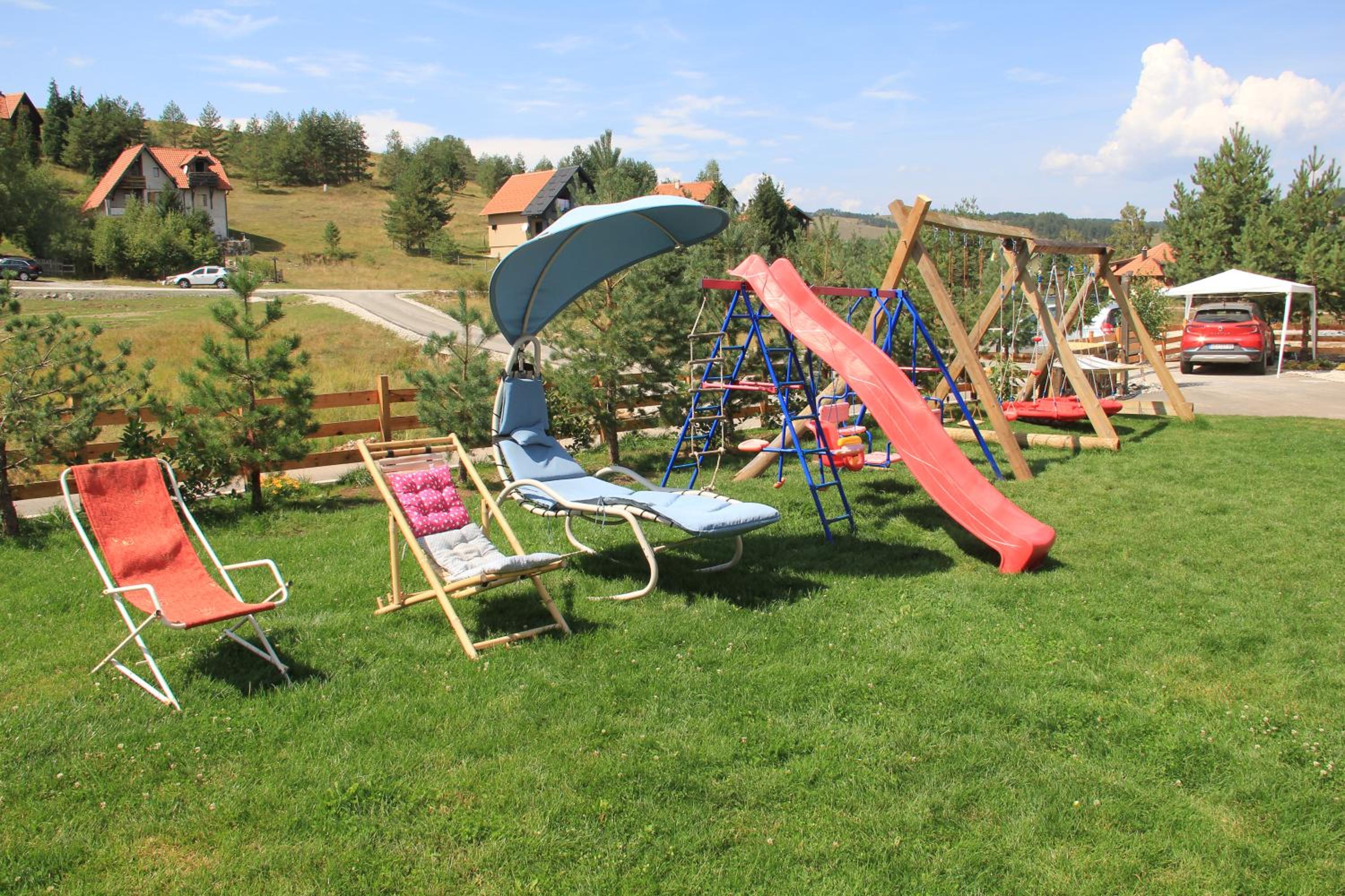 Photo 43