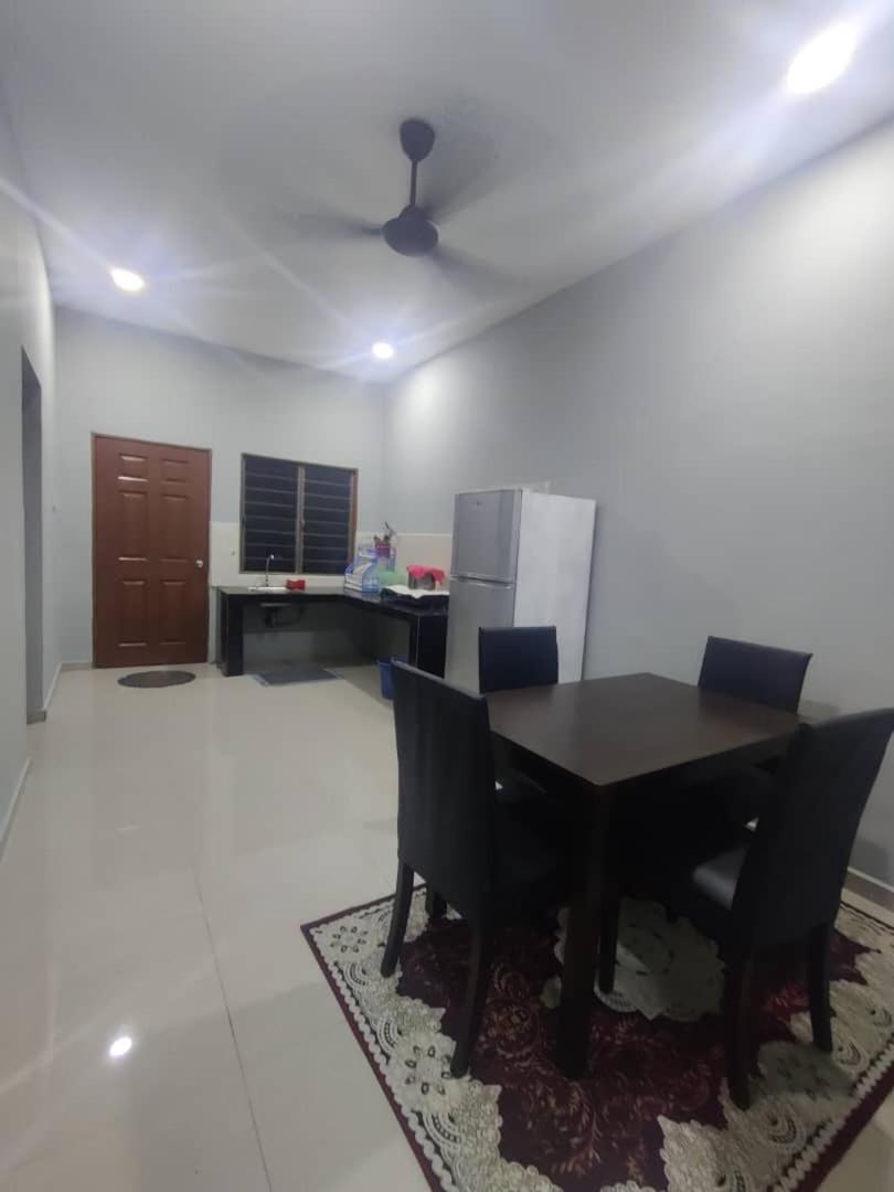 Mak Andak's Homestay photo 4