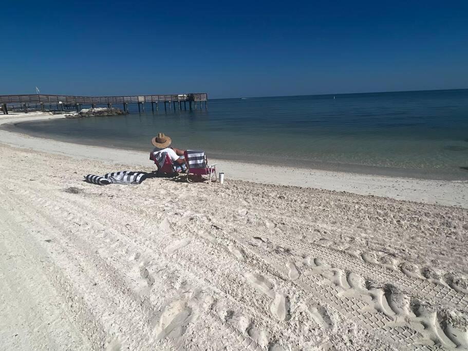 Your Happy Place ON THE BEACH!