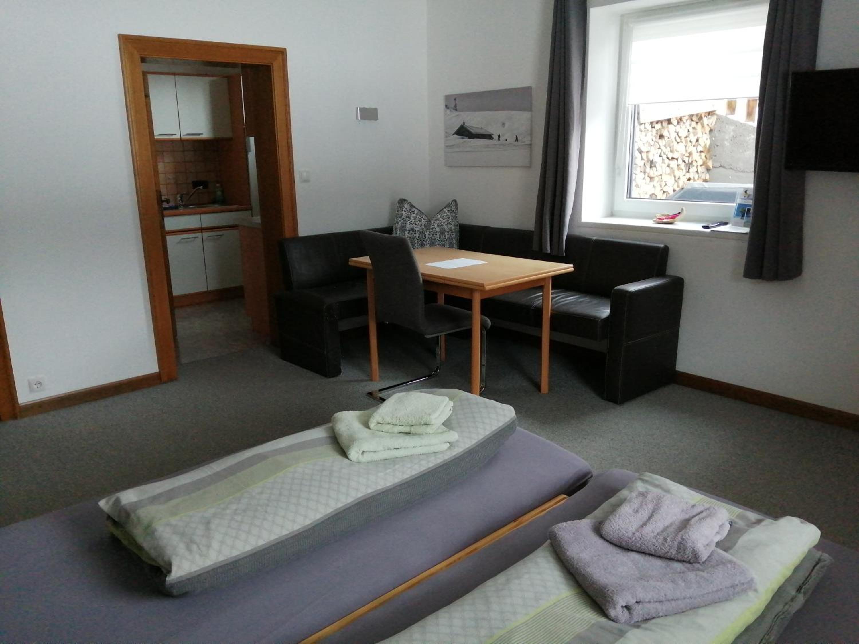 2 Zimmerwohnung mit Küche u. Bad view 5