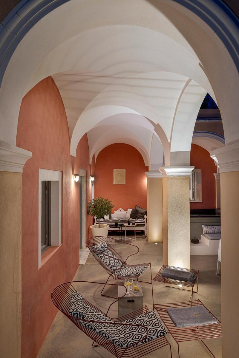 Coat of Arms Mansion photo 2