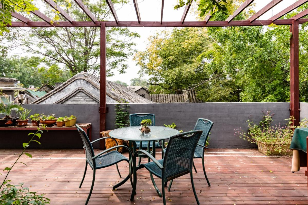 outdoor BBQ area