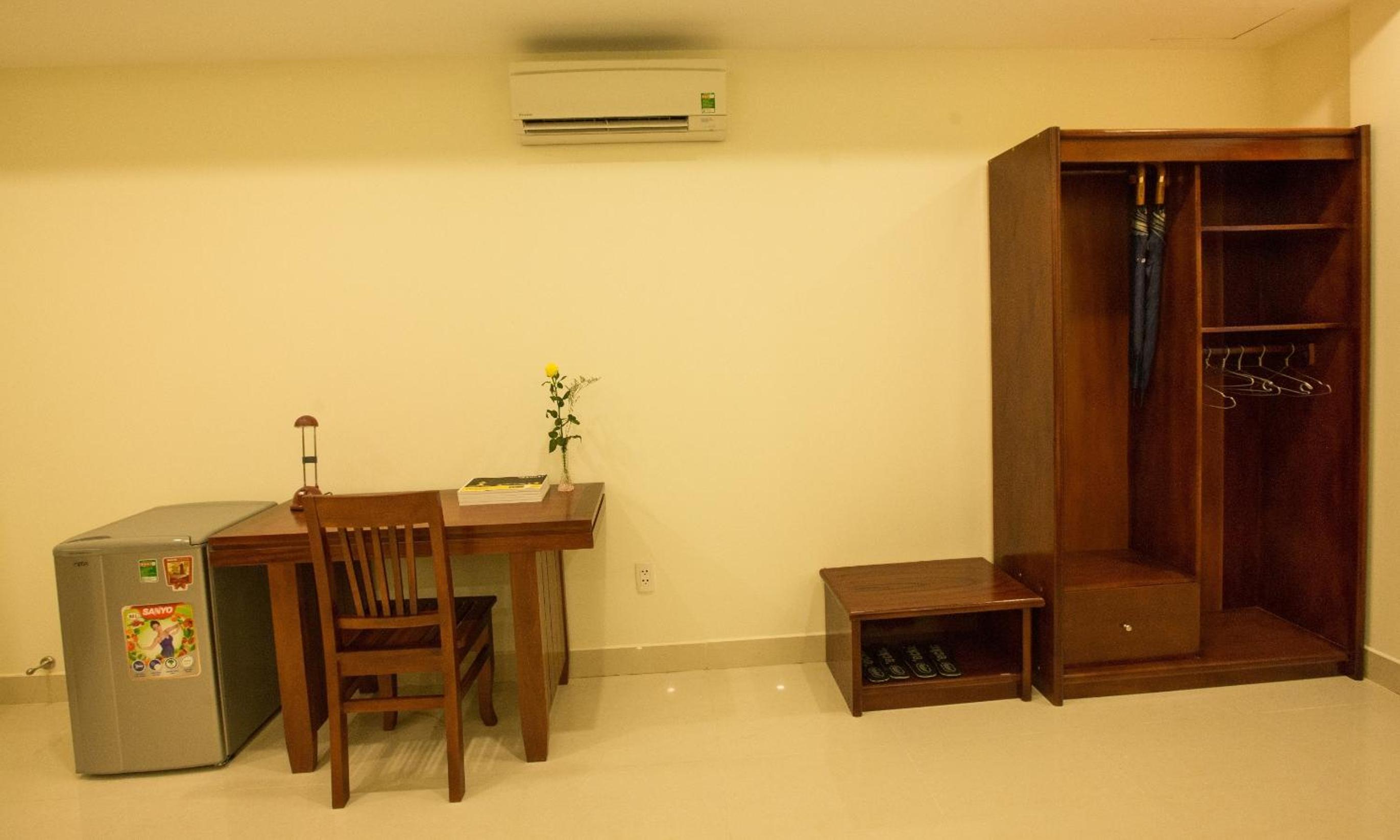Photo 7