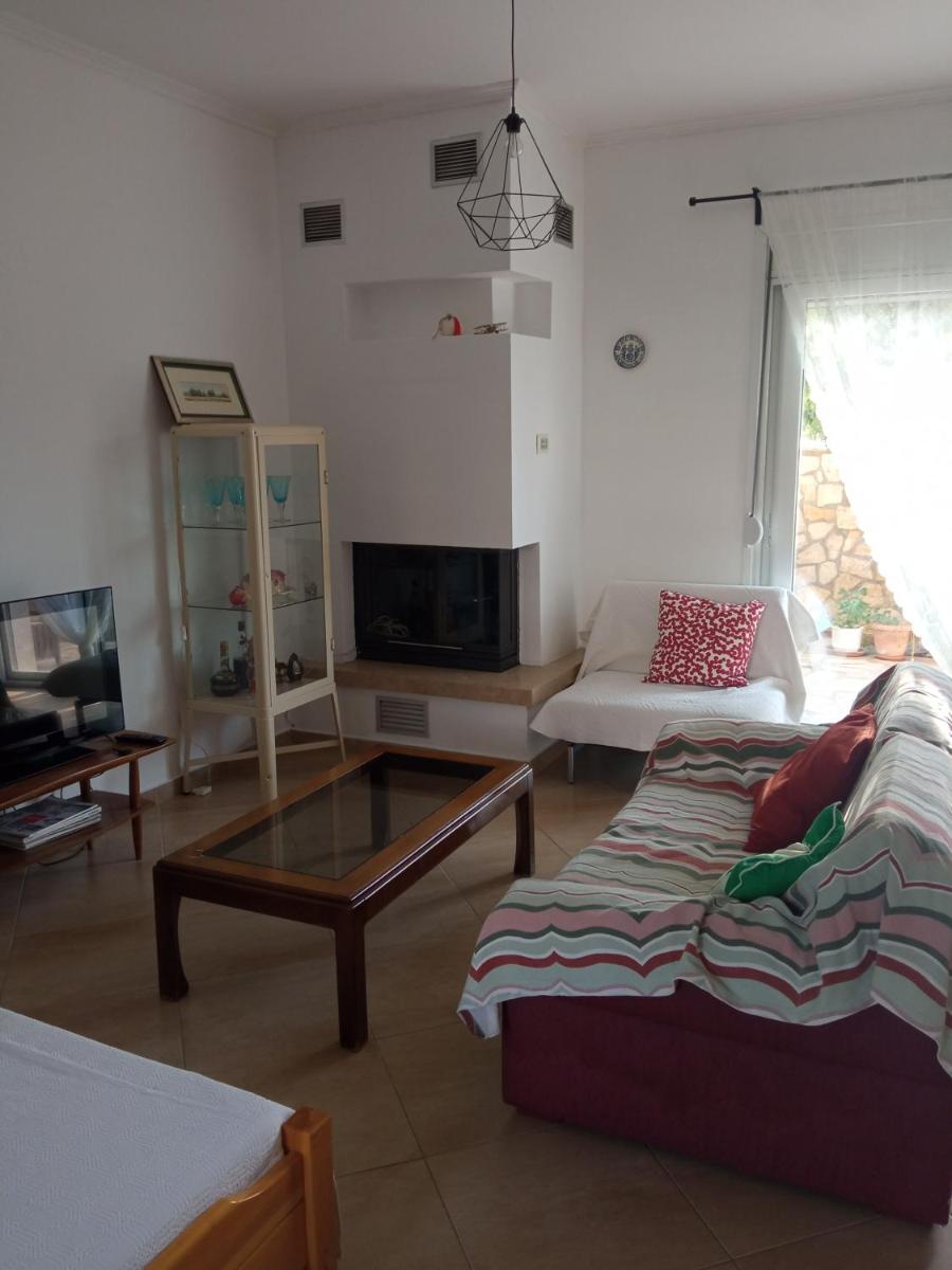 Johnny's House photo 4