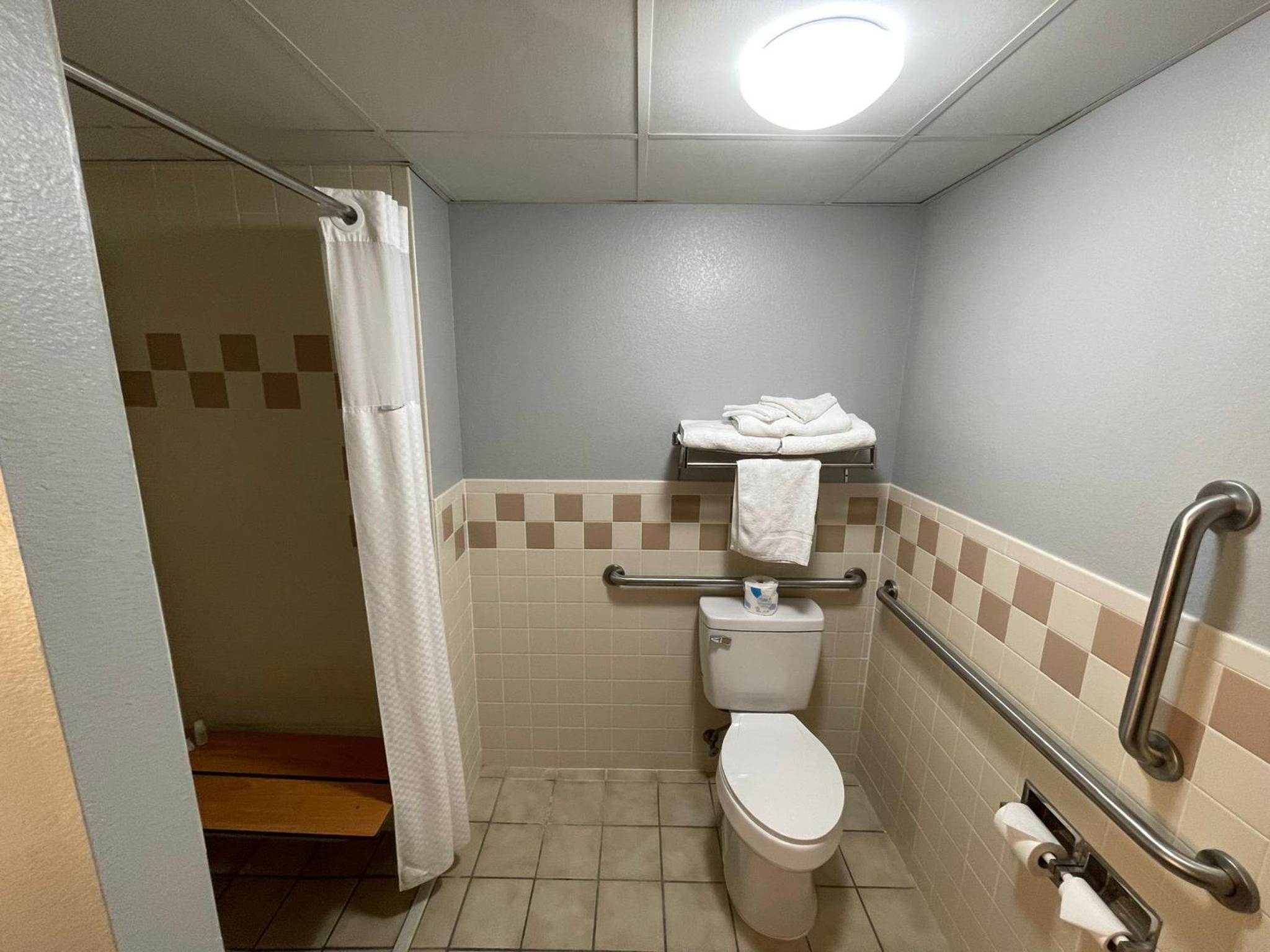 AmericInn by Wyndham Sayre