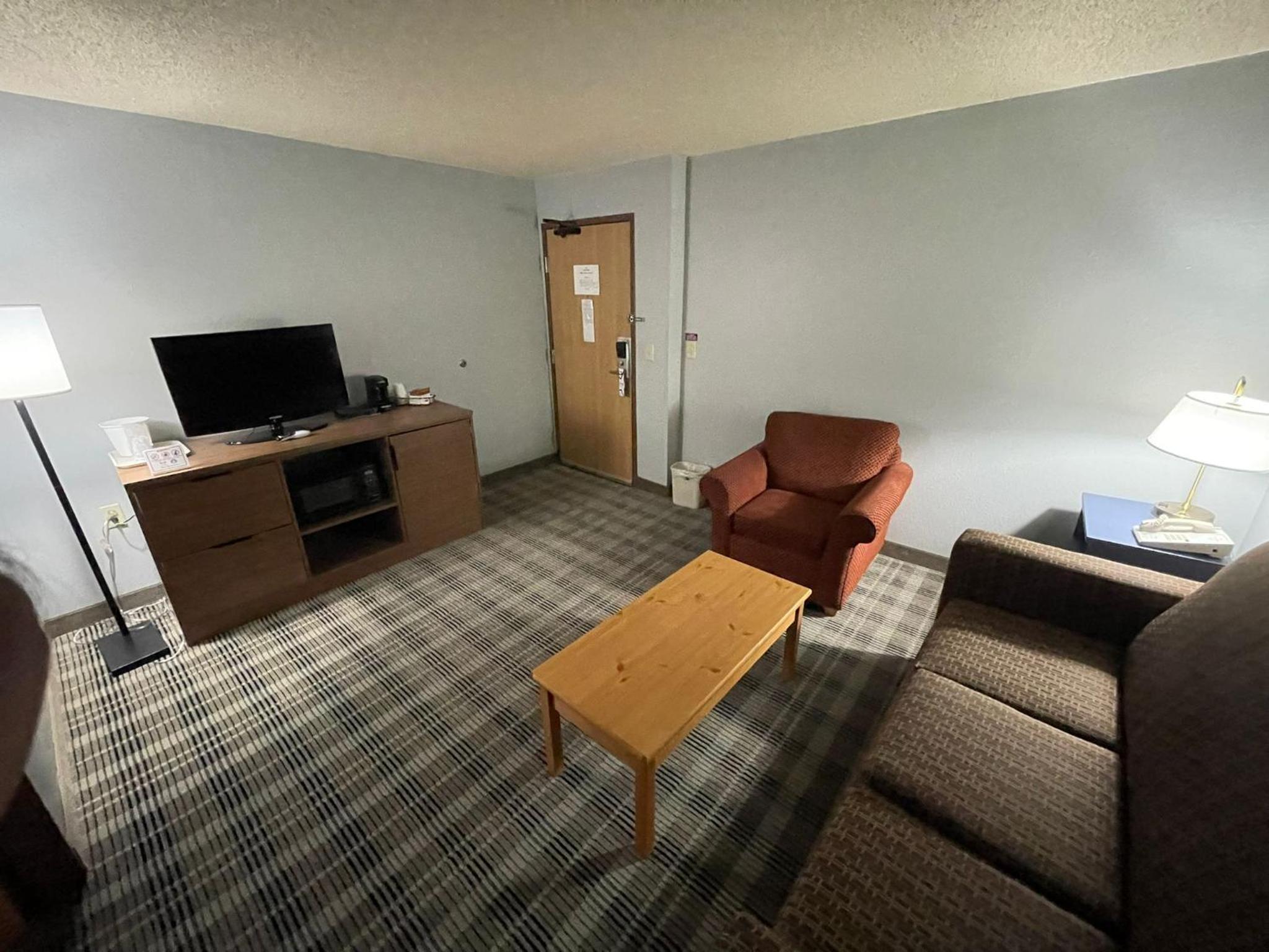 AmericInn by Wyndham Sayre