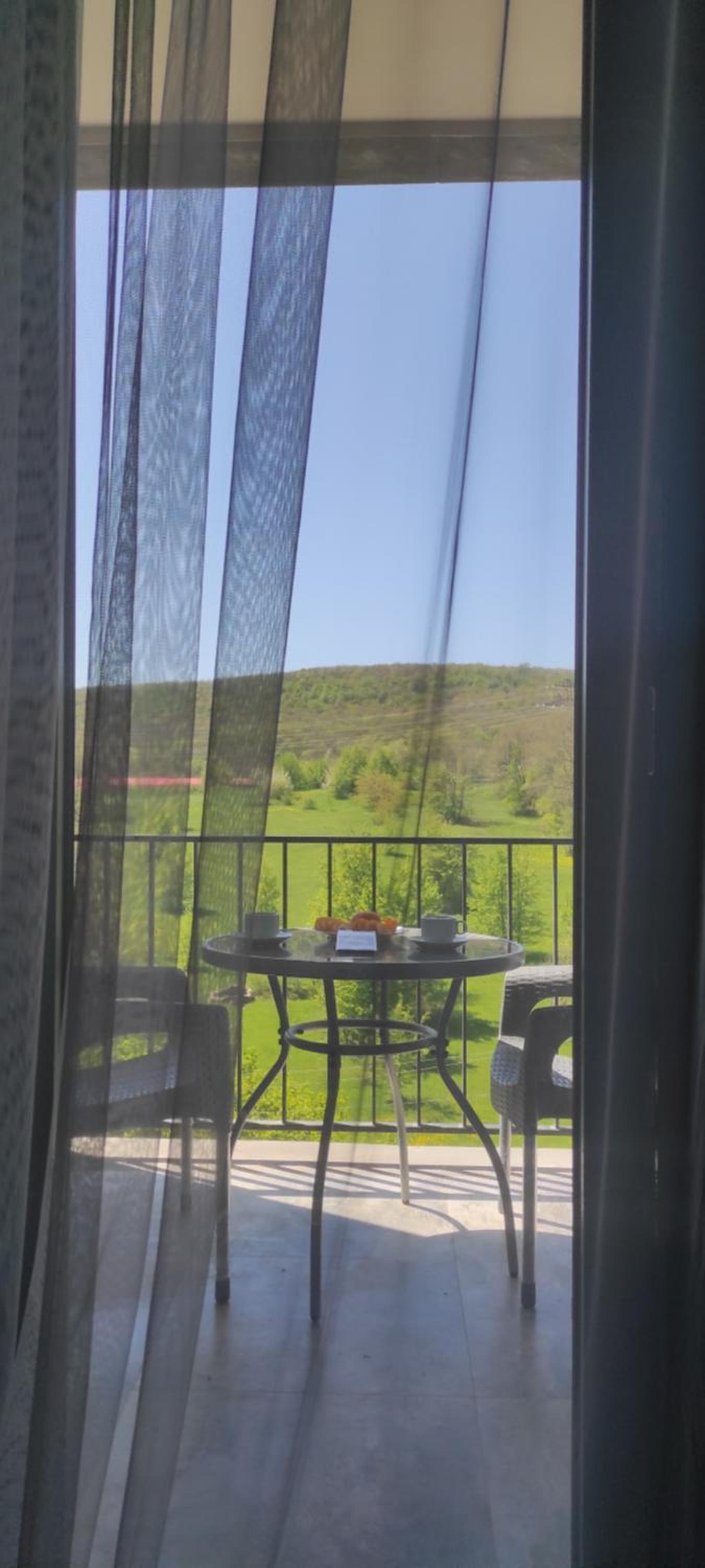 Sunny apartment in Kechi House, Tsaghkadzor