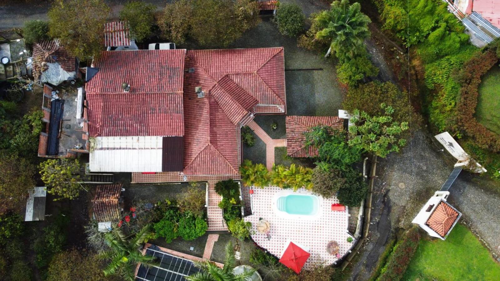 Finca Campestre La Adelita B&B
