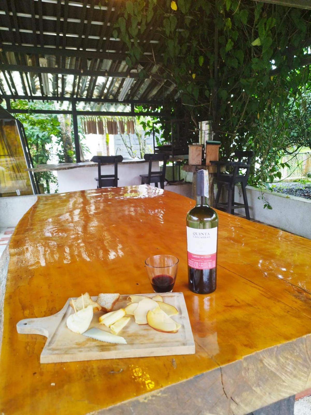 Finca Campestre La Adelita B&B
