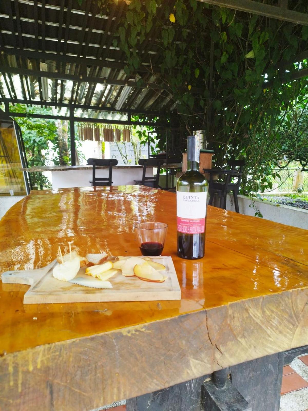 Finca Campestre La Adelita B&B