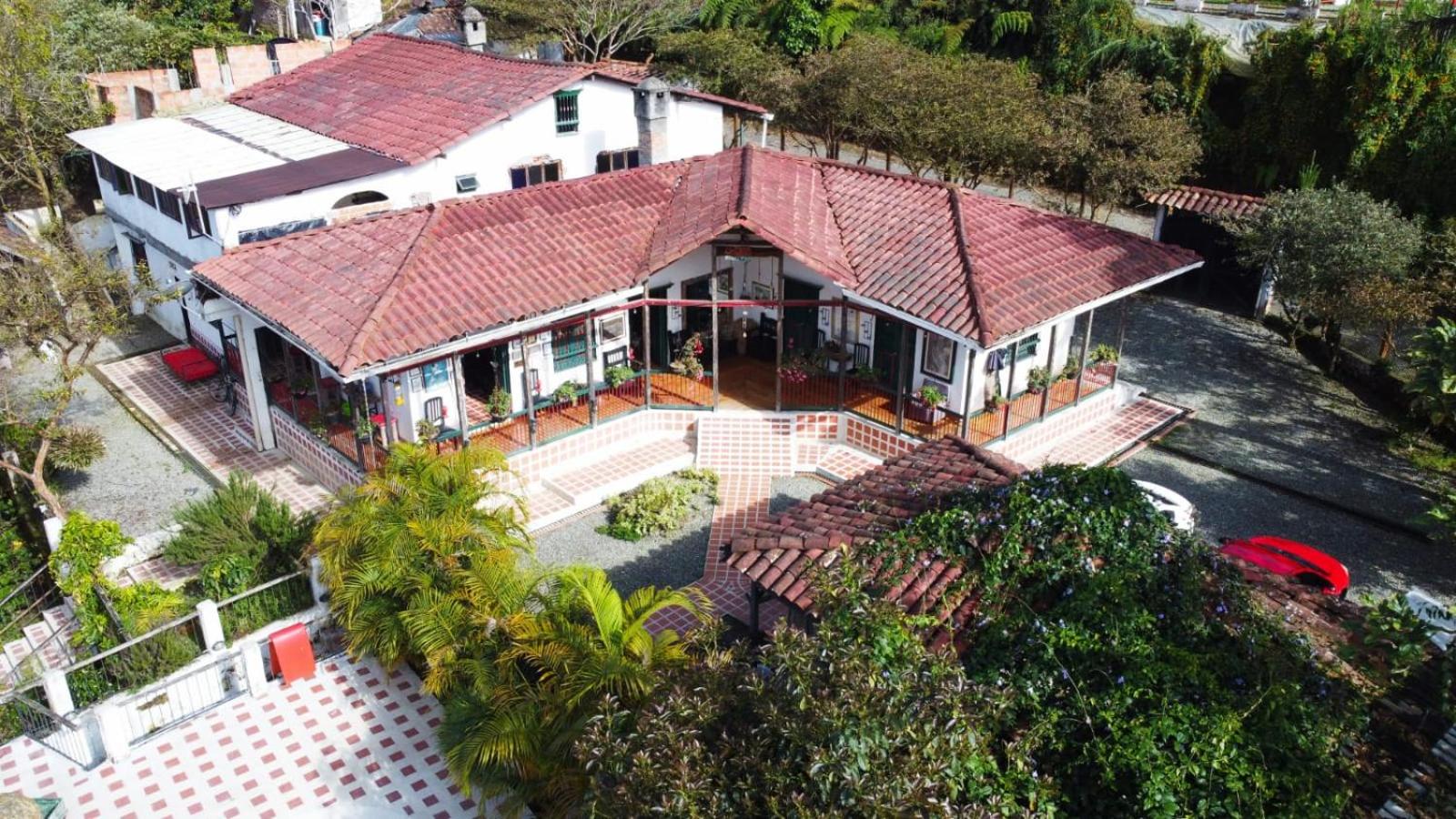 Finca Campestre La Adelita B&B