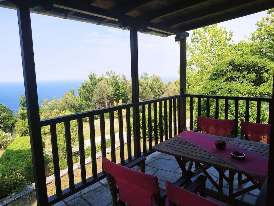 Aphrodite 's cottage view 4