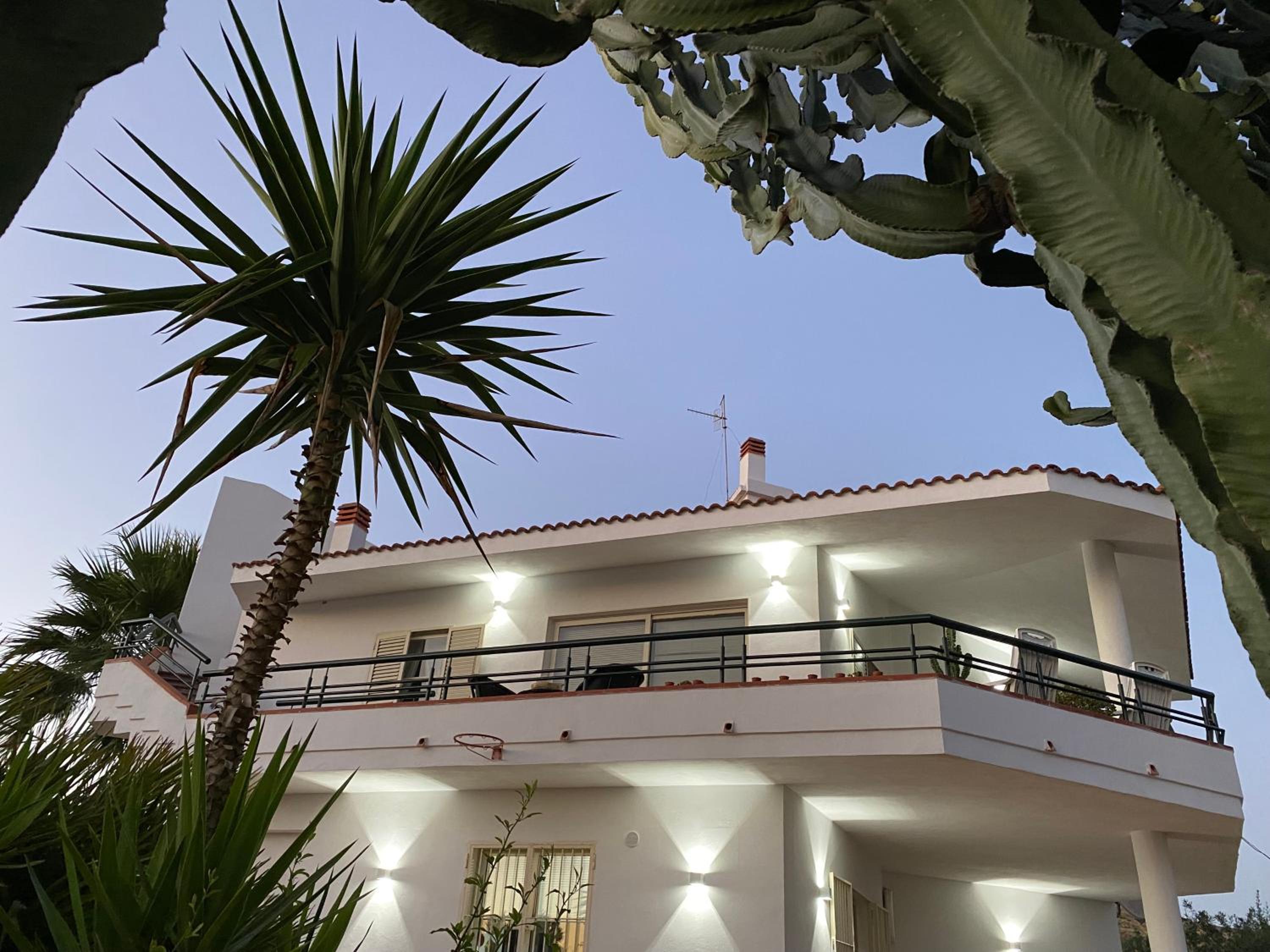 Villa Anna - Appartamento relax 3 minuti a piedi dalla spiaggia view 2