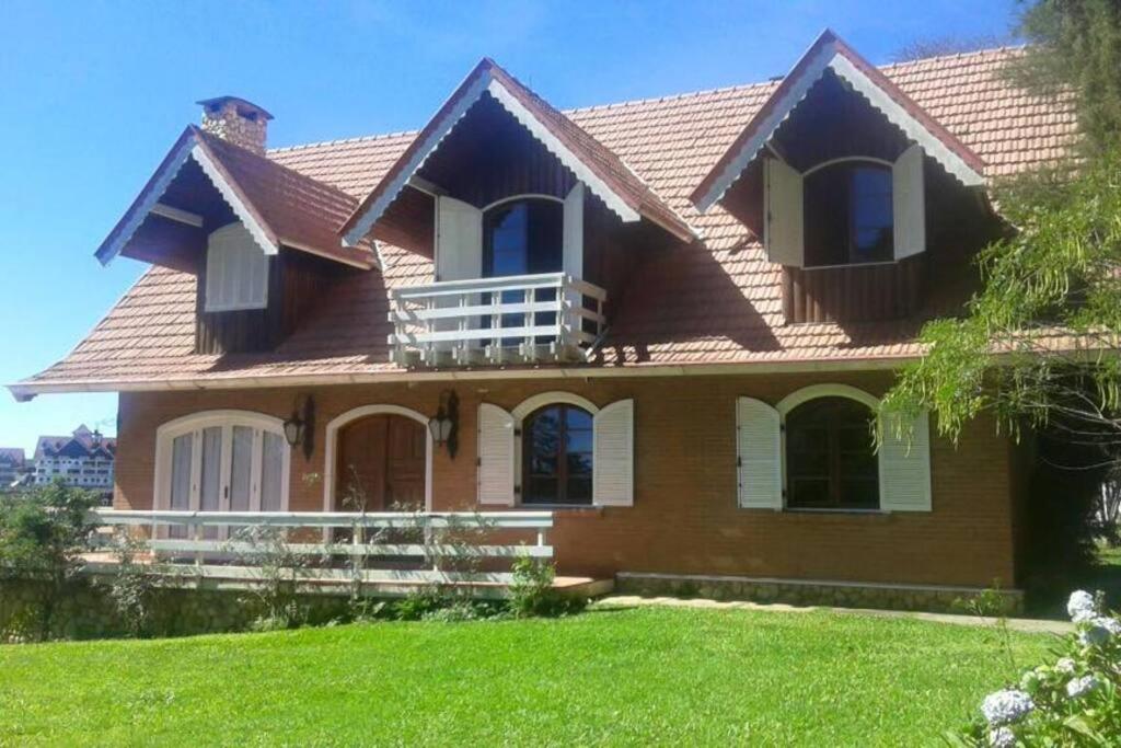 Alto do Capivari - Gramado e vista espetacular