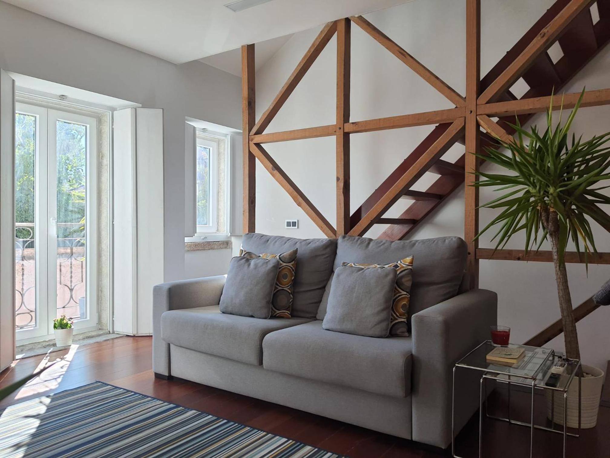 1881 Historical duplex Suite