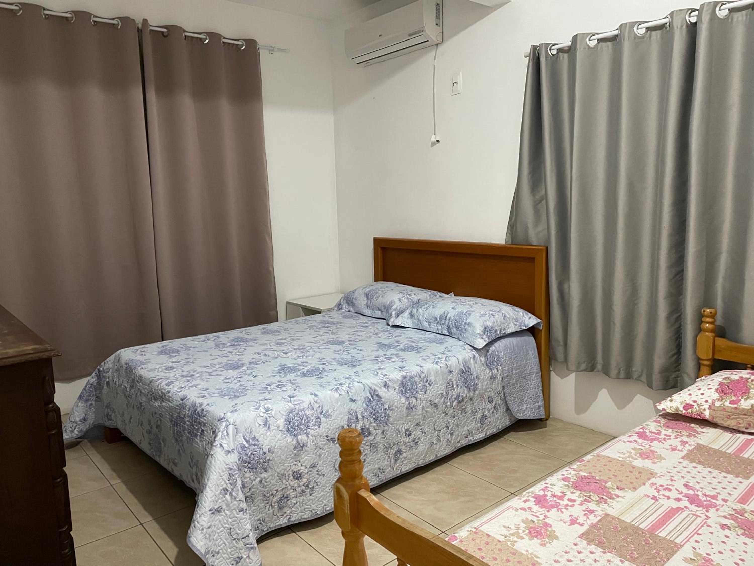 Pé na areia 6 quartos Ingleses