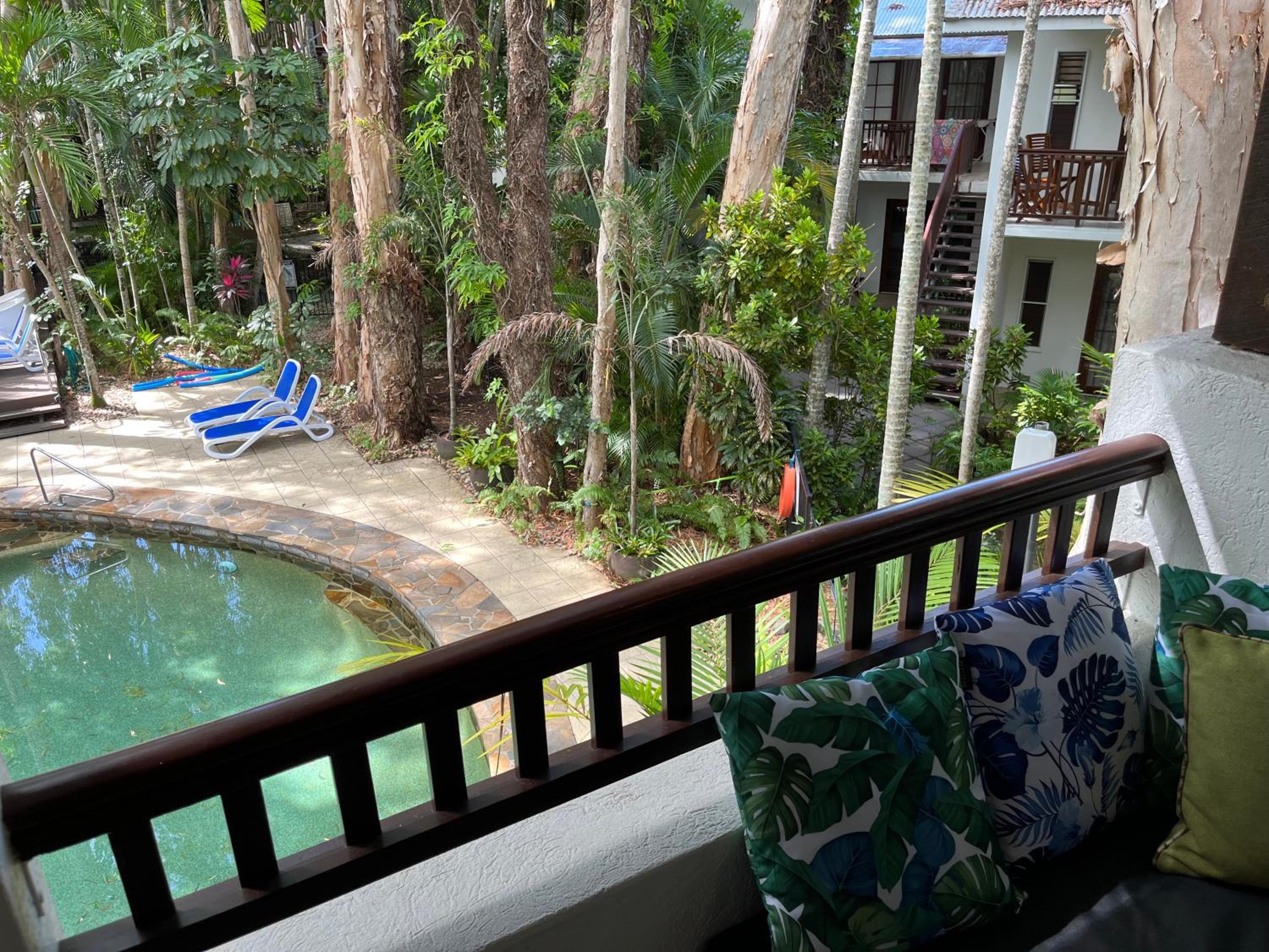 REEF RETREAT APARTMENTS PALM COVE Unit 28
