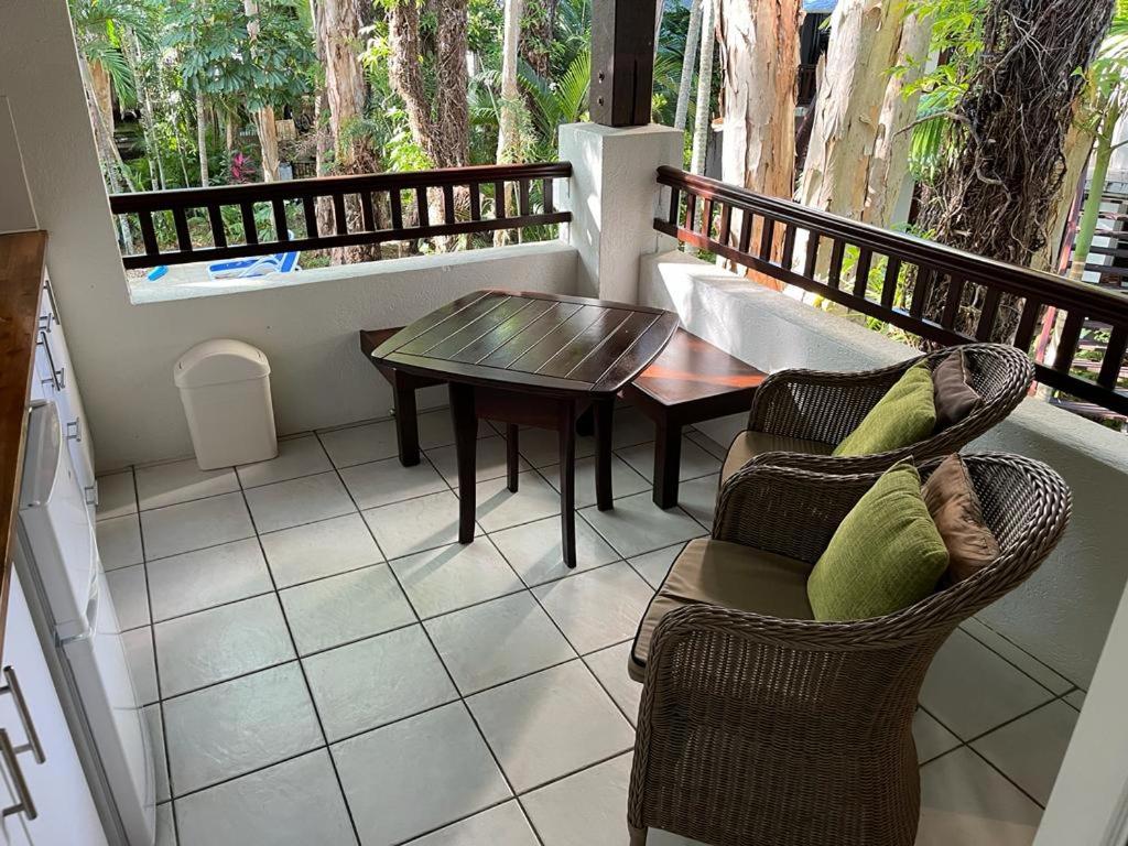 REEF RETREAT APARTMENTS PALM COVE Unit 28