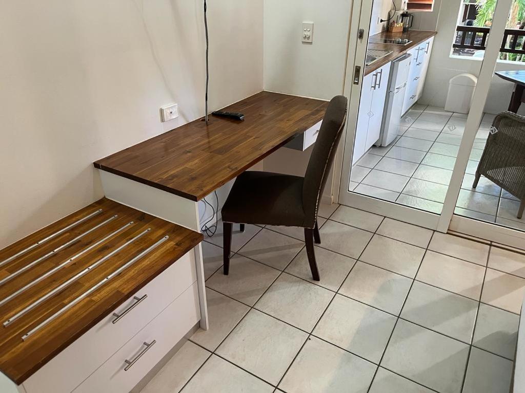 REEF RETREAT APARTMENTS PALM COVE Unit 28