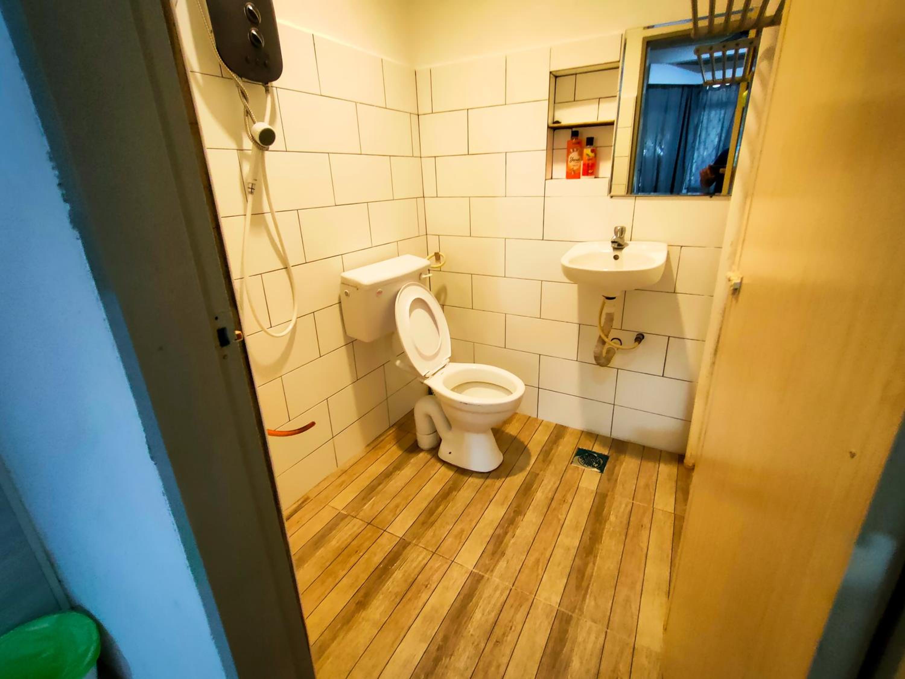 Photo 16
