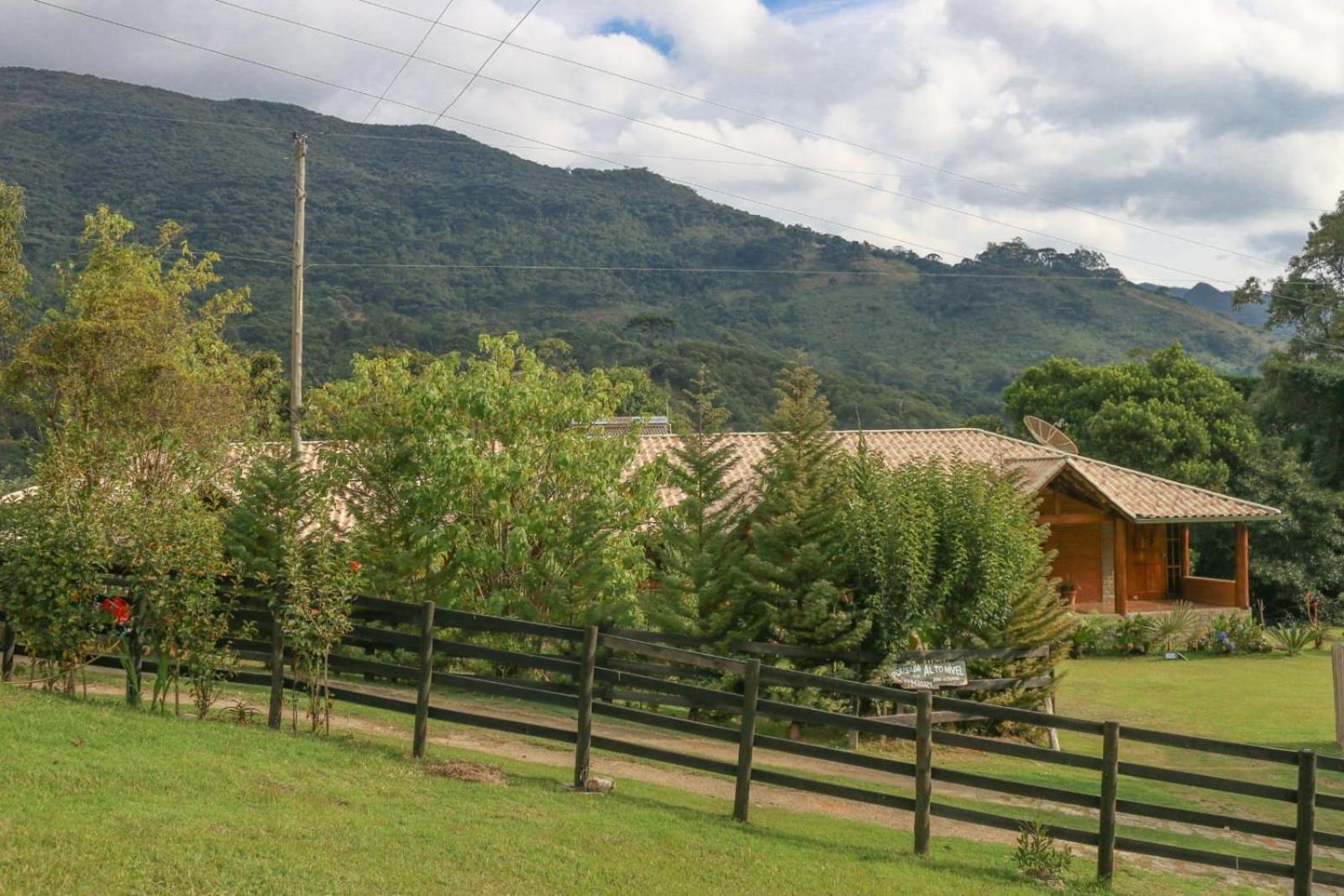Refúgio Mantiqueira - Parte Alta Parque Nacional Itatiaia