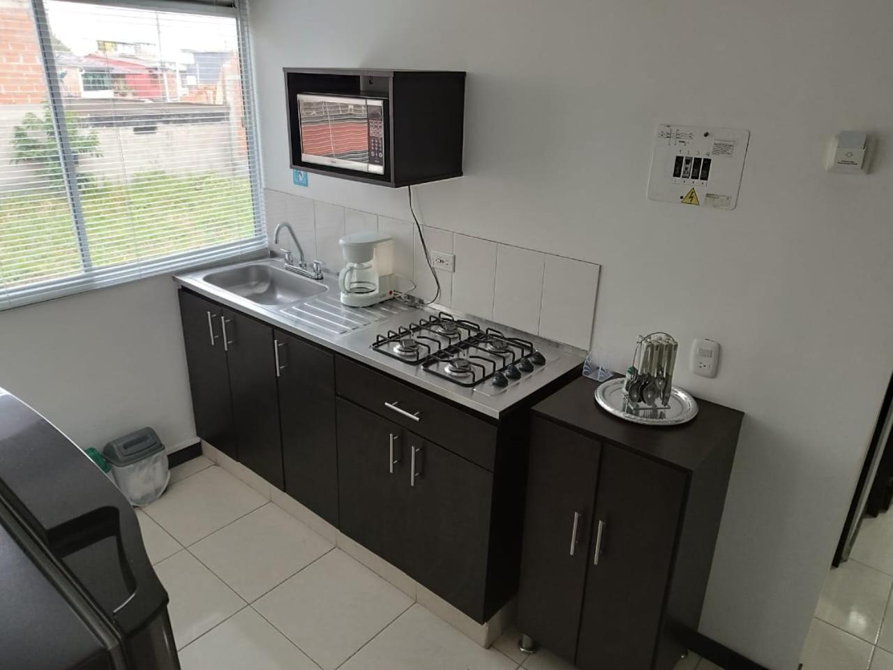 Apartamento a 5 minutos del parque del café con Piscina