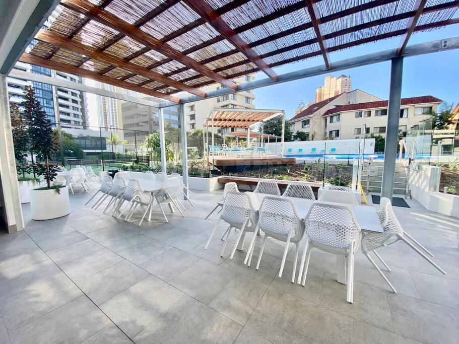 Beach Haven 16E