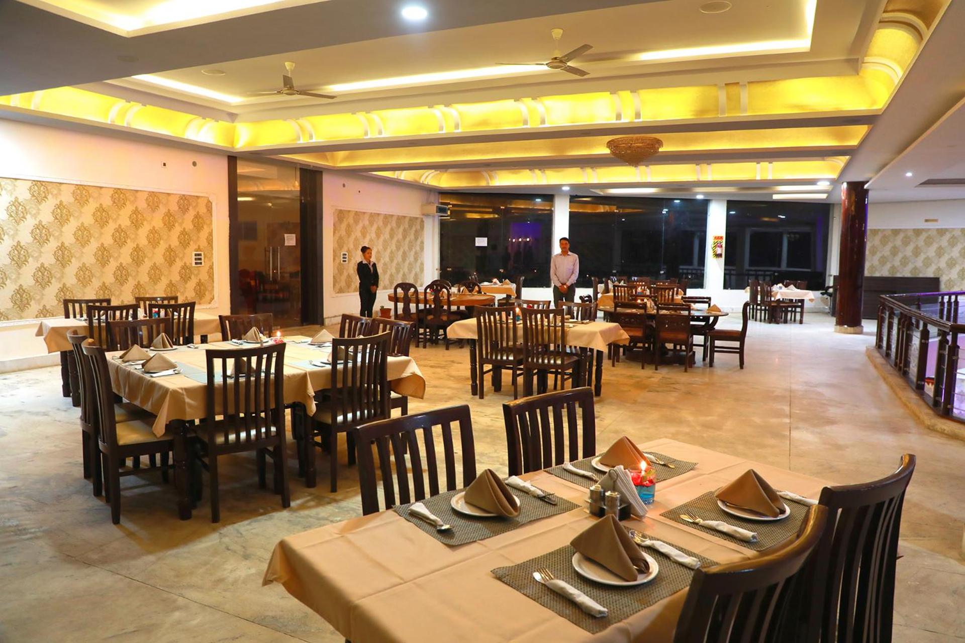 Shree Kaya Resort, Bada Malhera, Chattarpur view 2