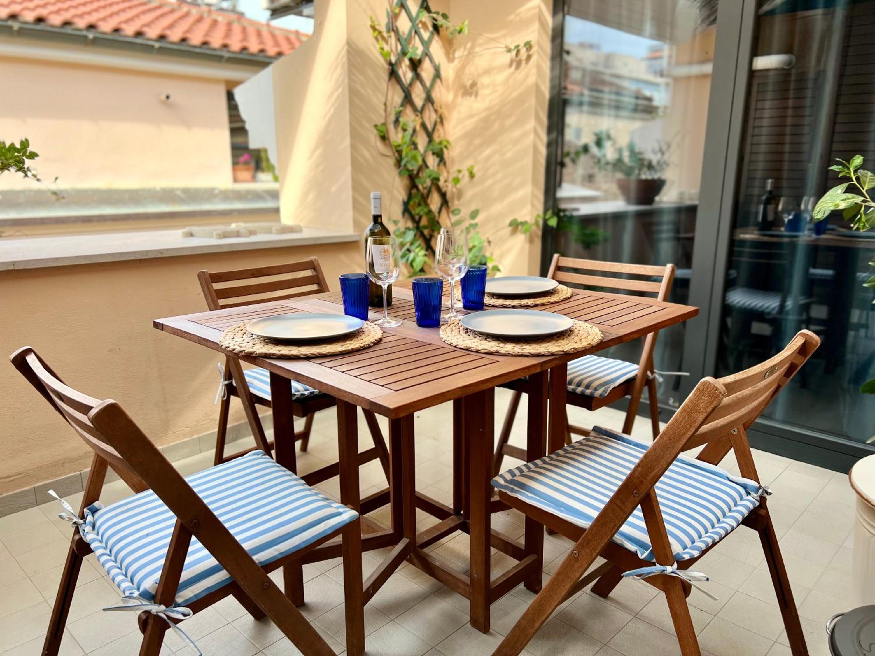 Loft62 - Centralissimo e tranquillo con parcheggio photo 3