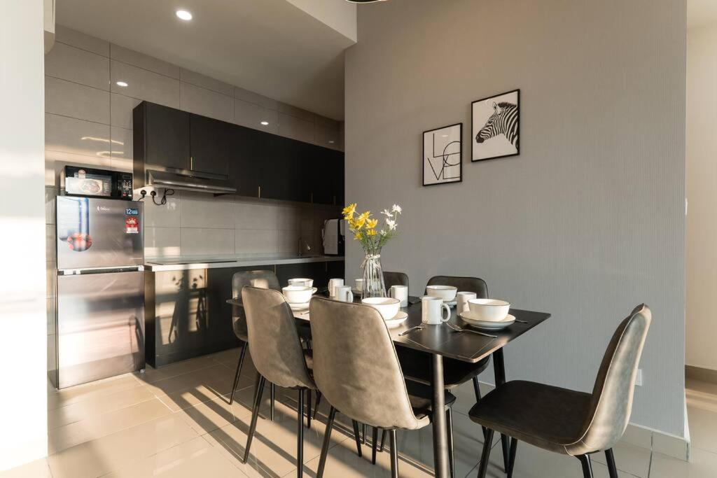Conezion Residence Putrajaya 3BR6Pax IOI City Mall photo 6