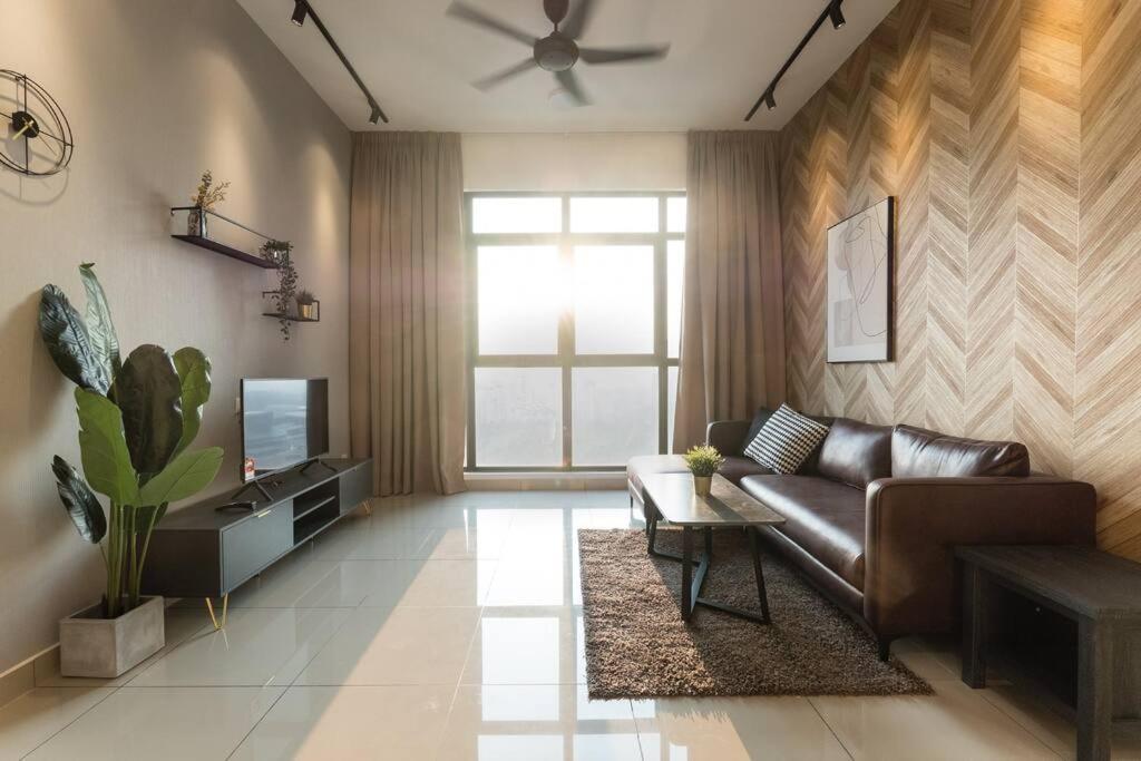 Conezion Residence Putrajaya 3BR6Pax IOI City Mall photo 1