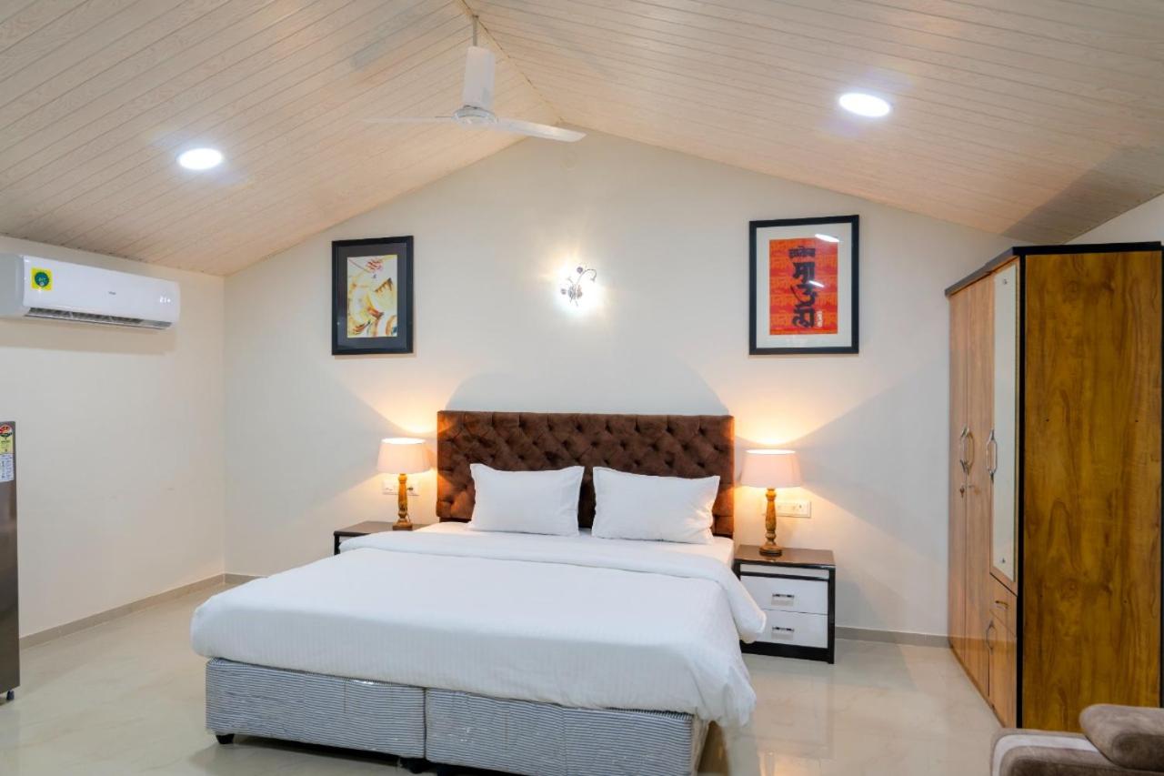 LAVY HOUSE view 2