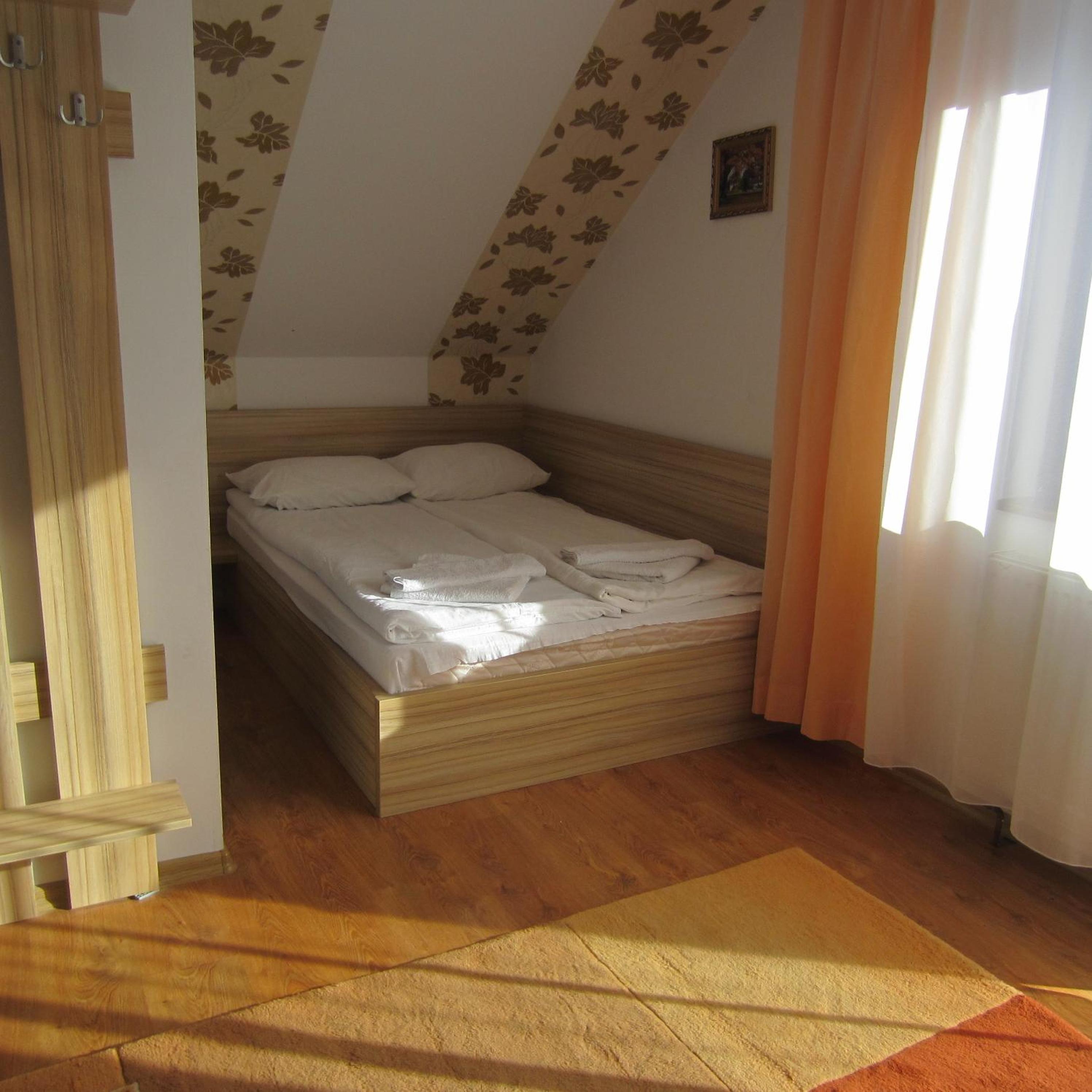 Photo 87