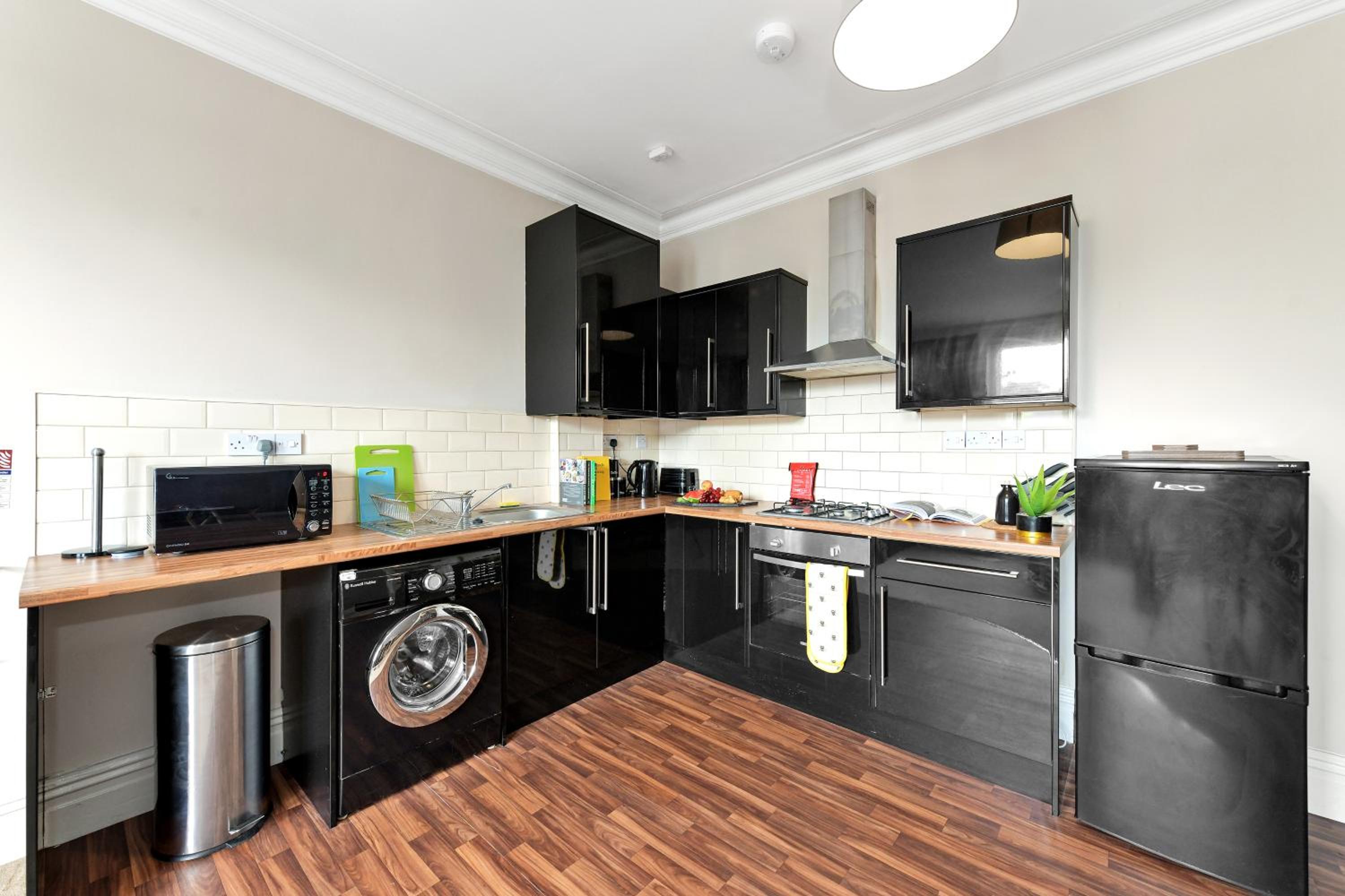 Derby City Centre, Bright, Spacious, and Airy Apartments - 112 Duffield Road view 5
