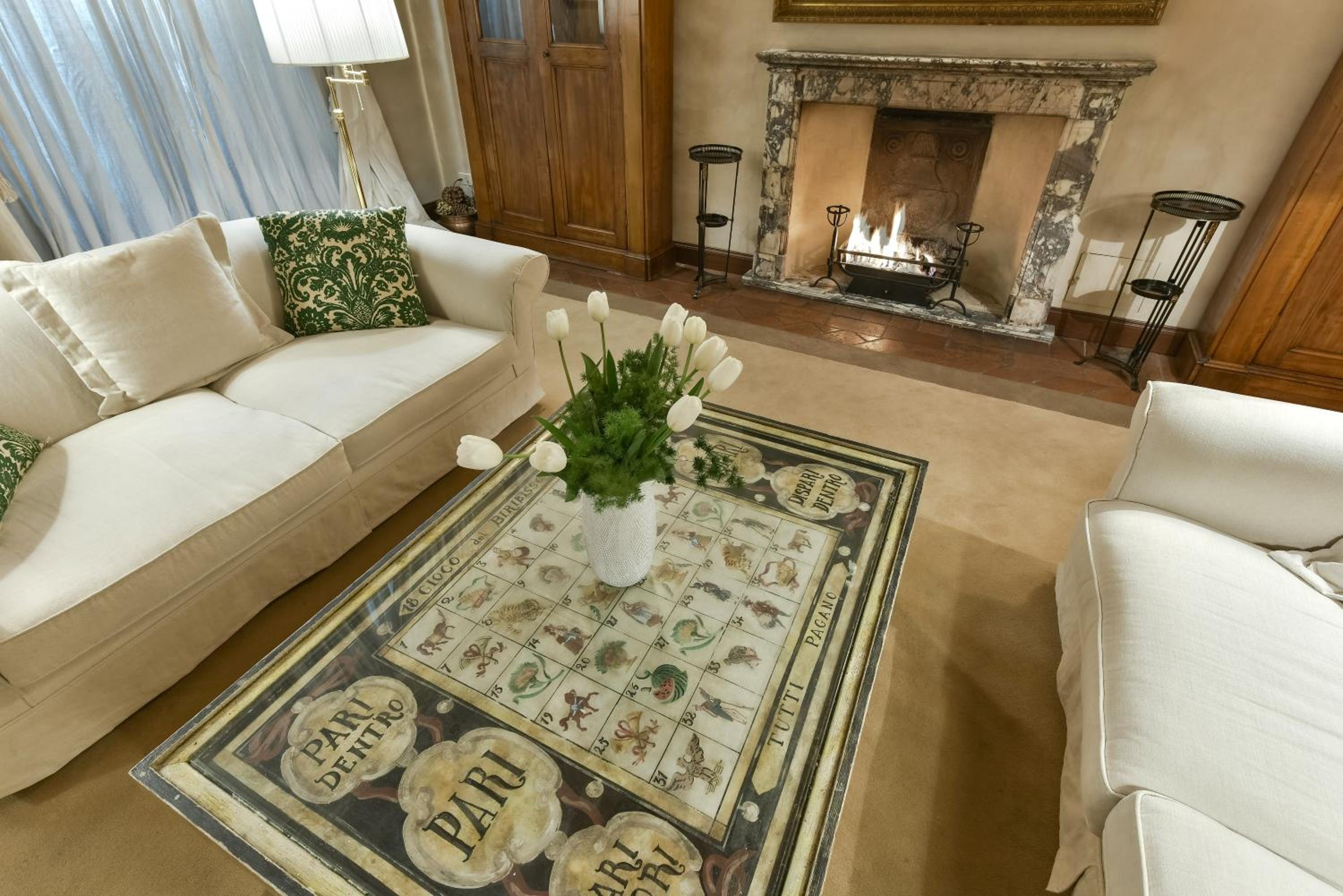 lounge