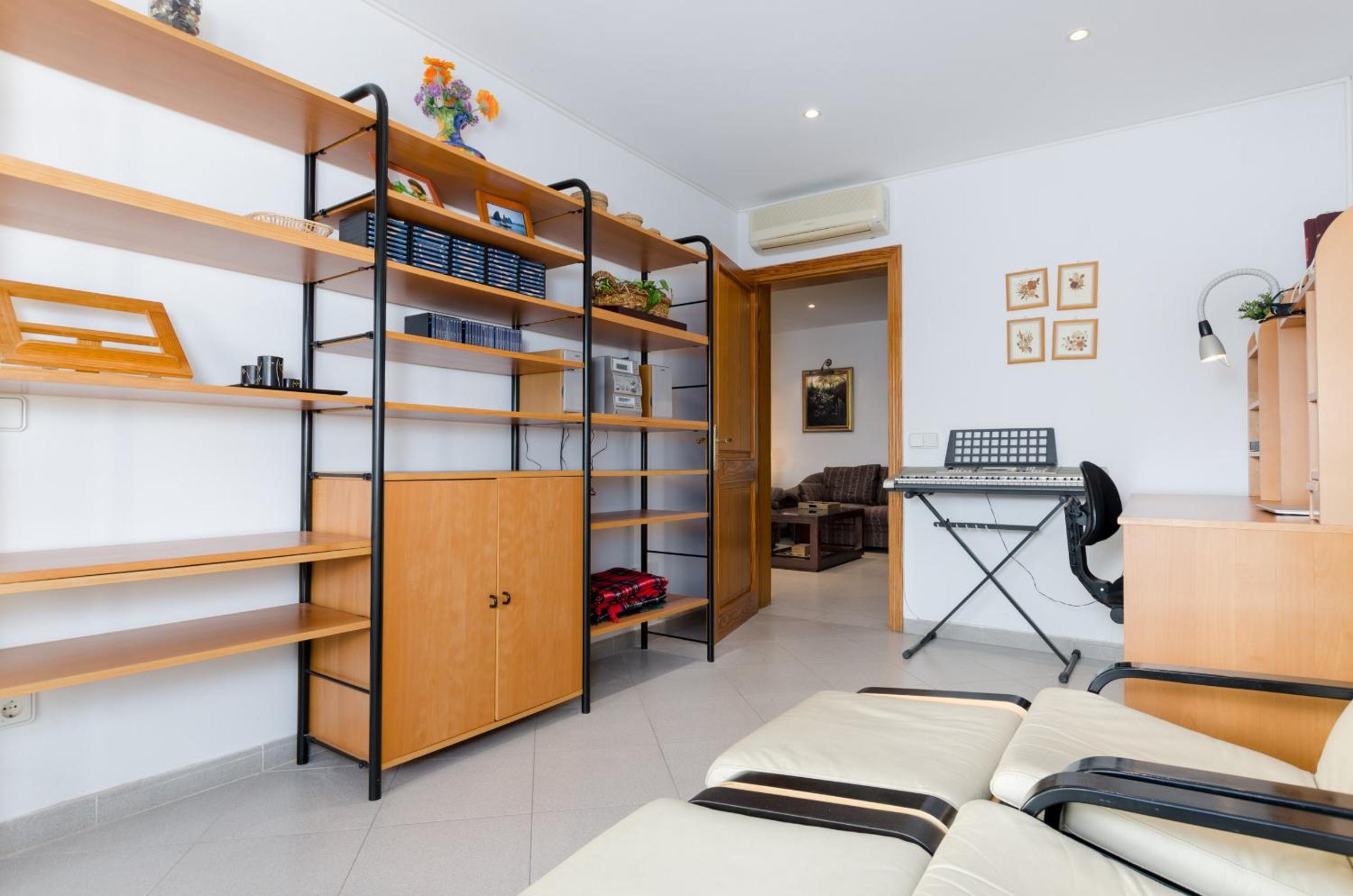 Photo 28